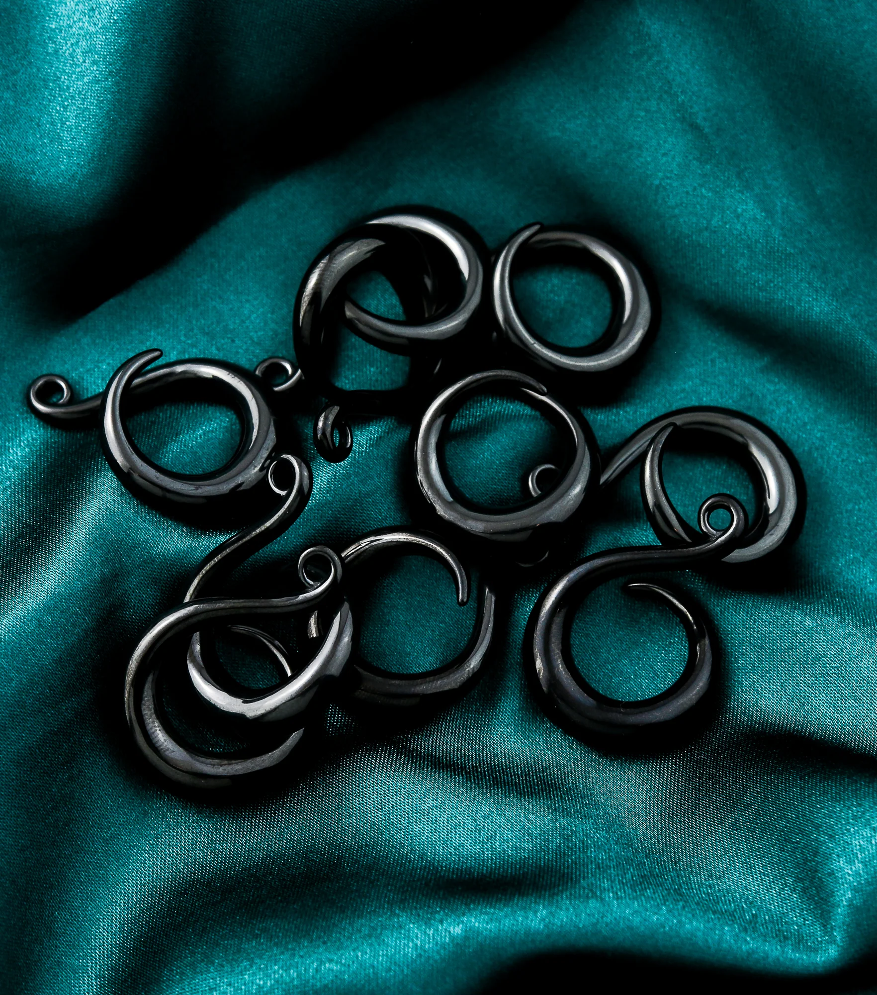 Black PVD Hook Hanger Stainless Steel Ear Weights - Image 2