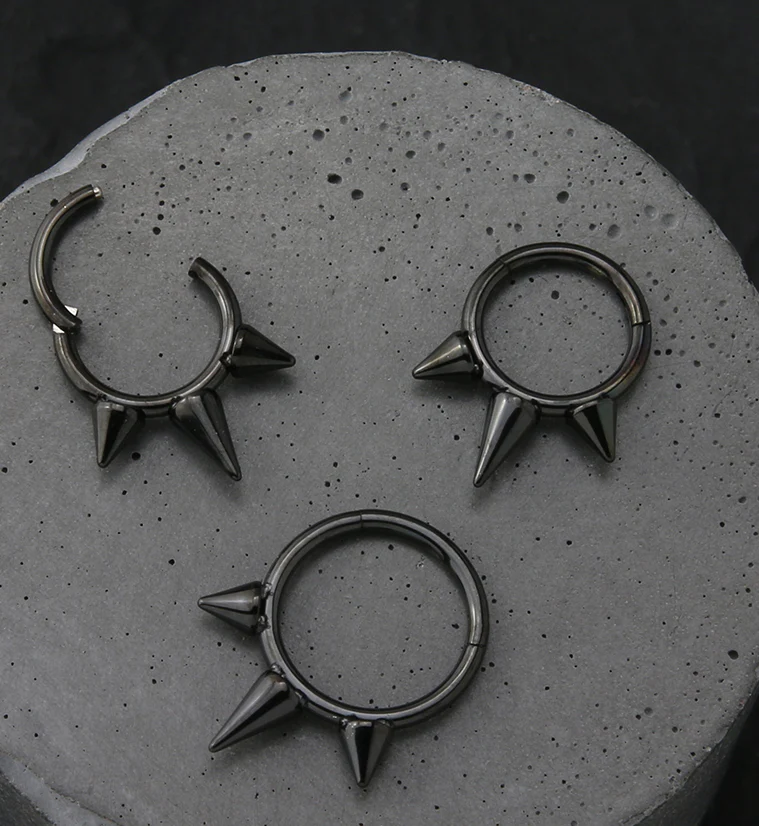 Black PVD Spiked Hinged Segment Ring - Image 2