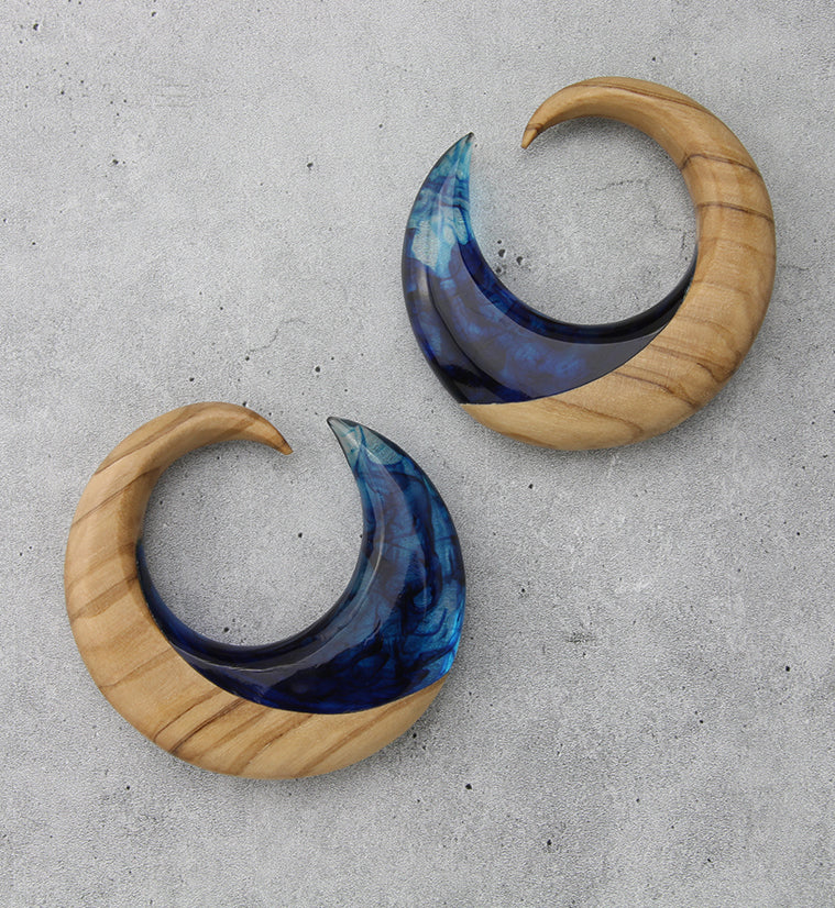 Blue Resin Crescent Tamarind Wood Ear Weights - Image 2