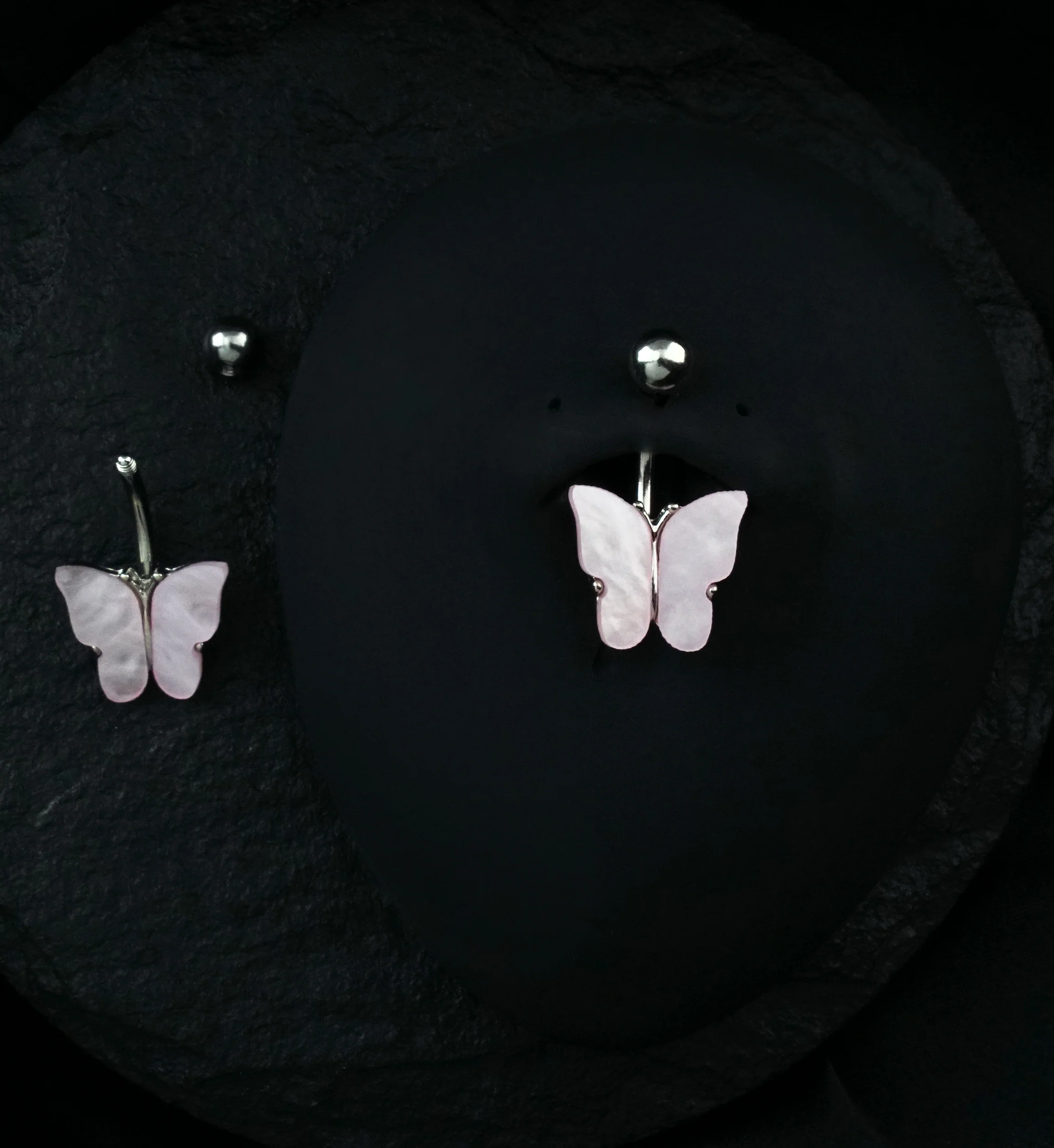 Butterfly MOP Shell Belly Button Ring - Image 2