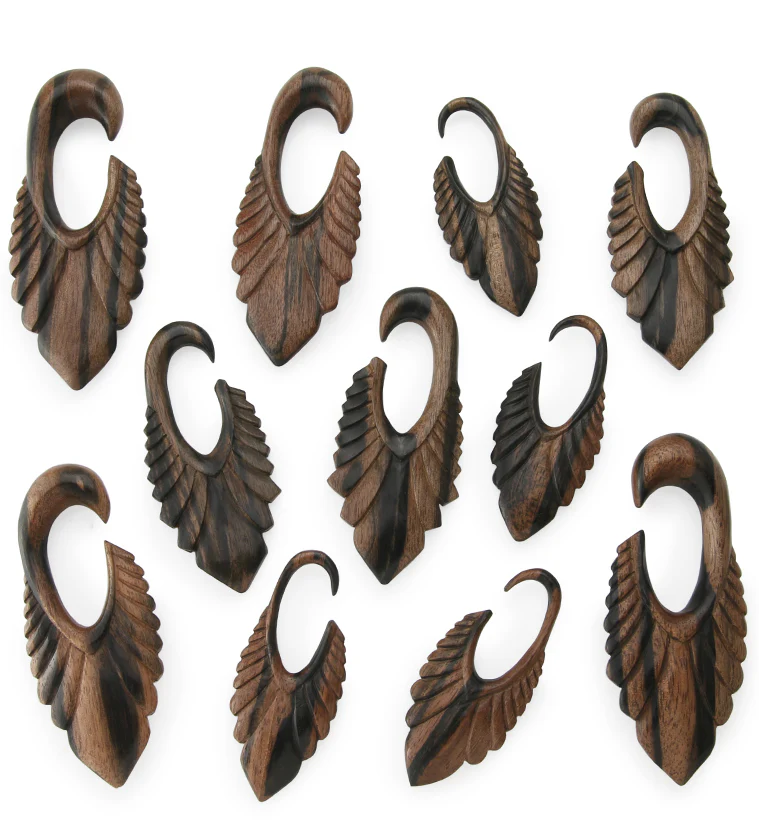 Calamus Areng Wood Hangers - Image 3