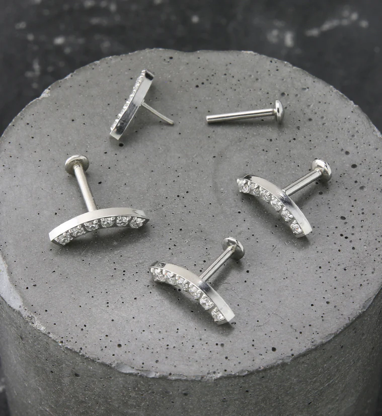 Camber CZ Stainless Steel Convex Back Threadless Labret - Image 2