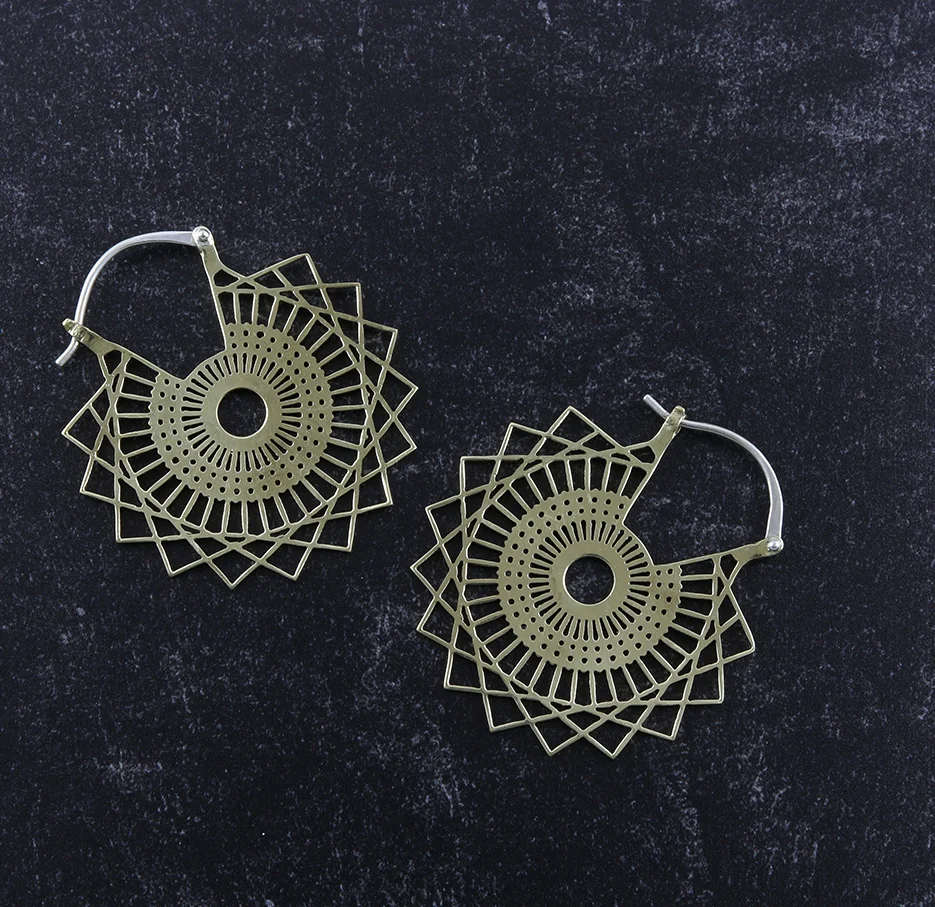 Clash Brass Earrings - Weights - Image 2