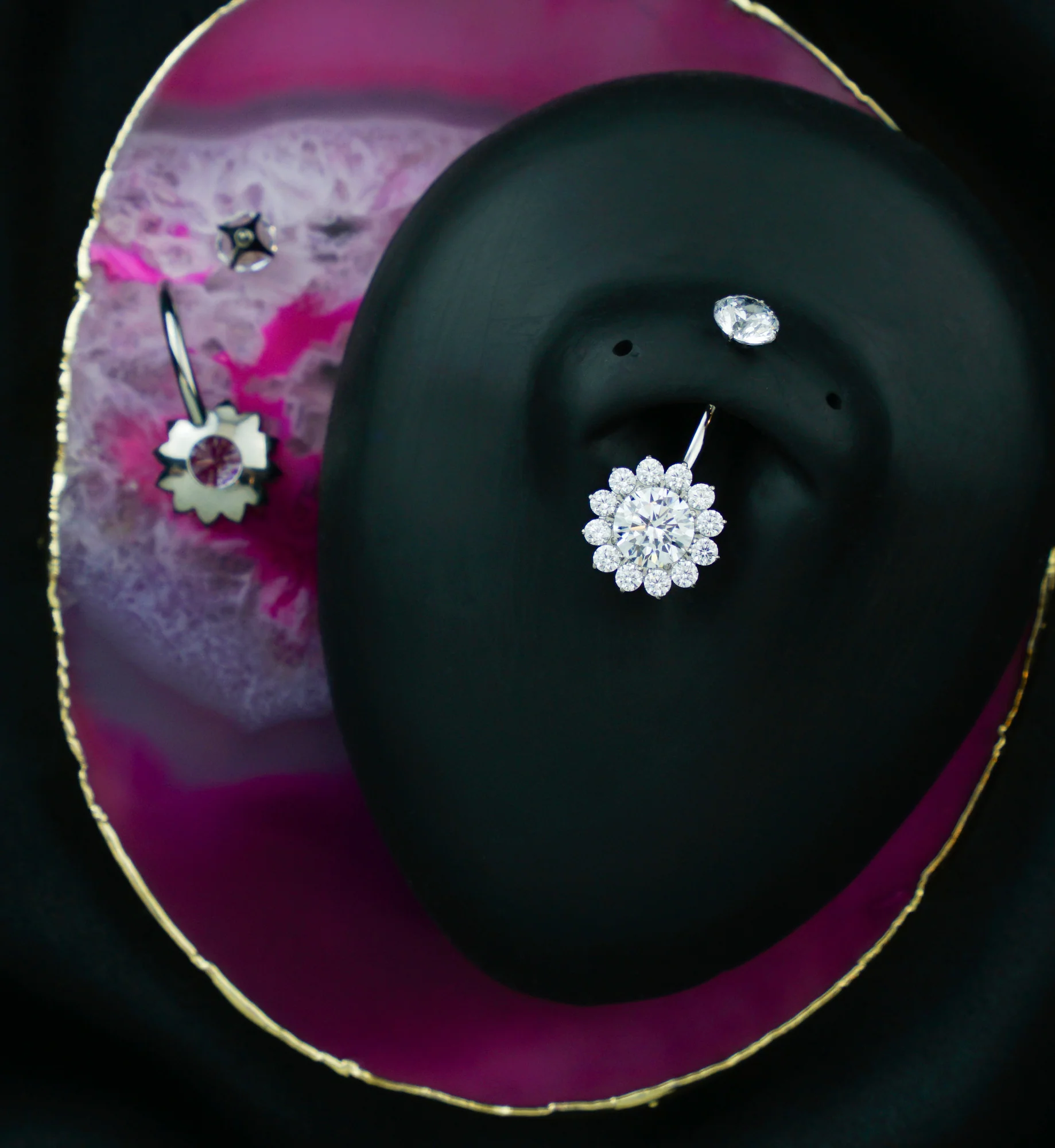 Clear CZ Bold Flower Titanium Internally Threaded Belly Button Ring - Image 2