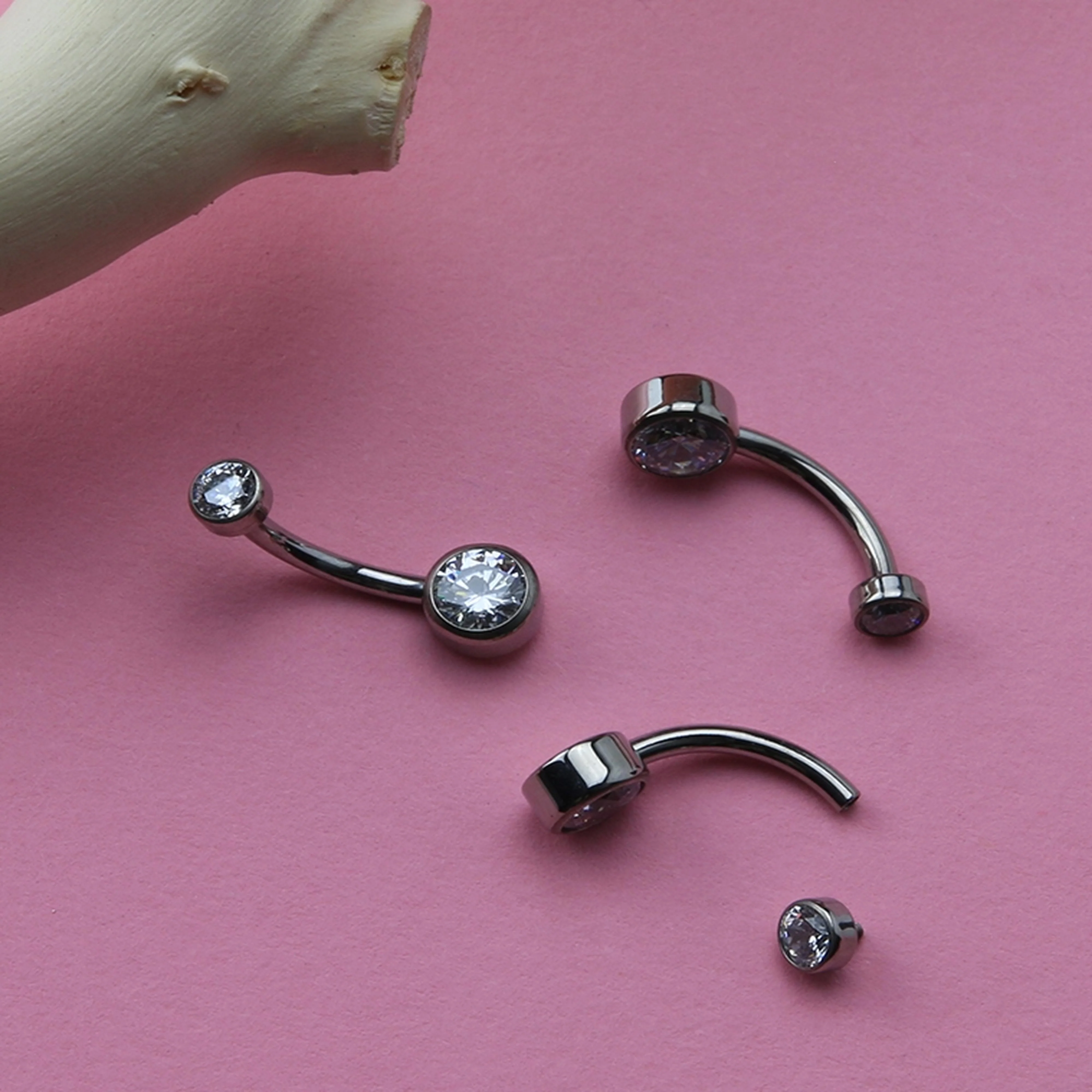 Clear Double Flat Bezel CZ Titanium Belly Button Ring - Image 3
