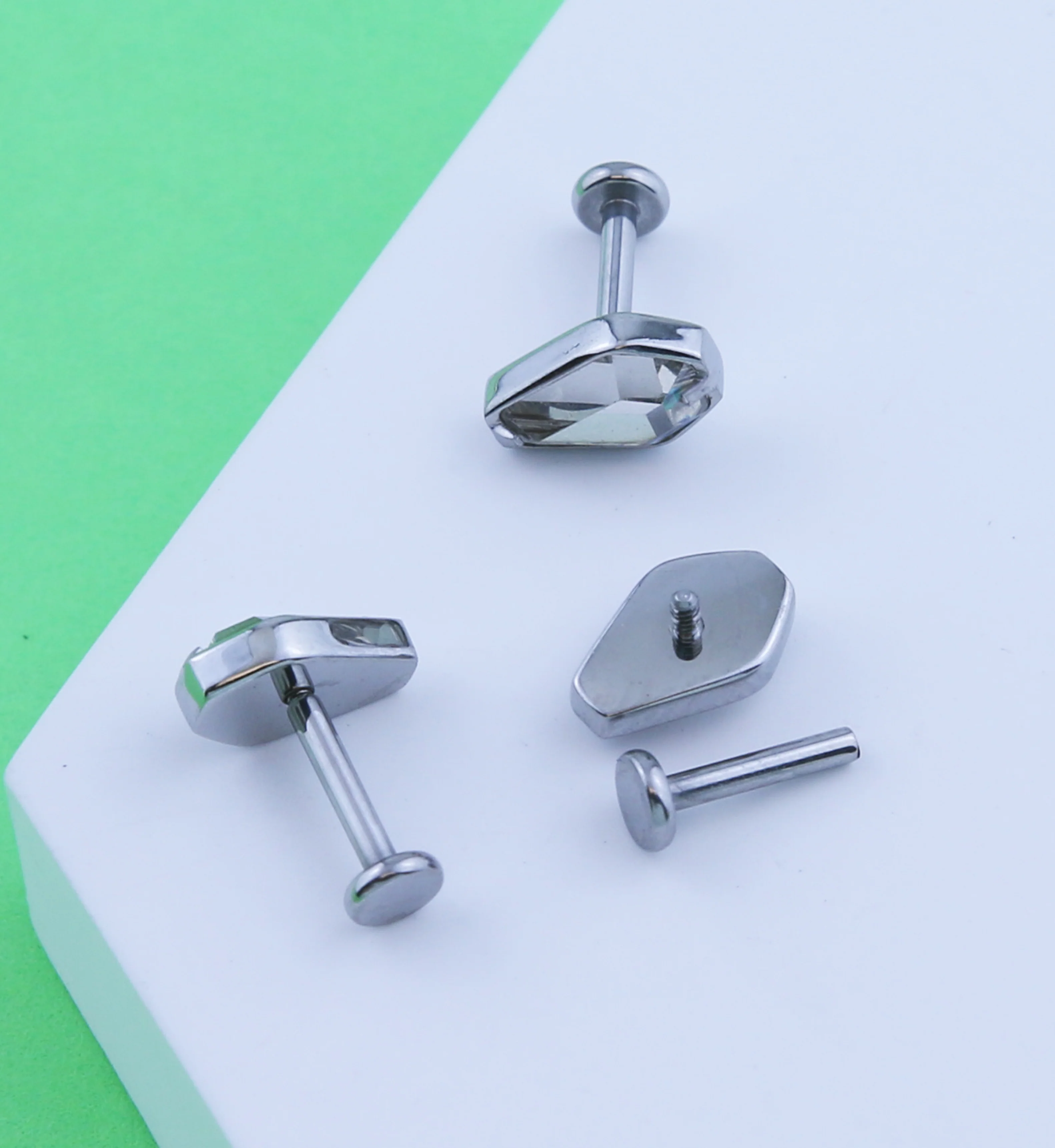 Coffin Clear CZ Stainless Steel Internally Threaded Labret - Image 2