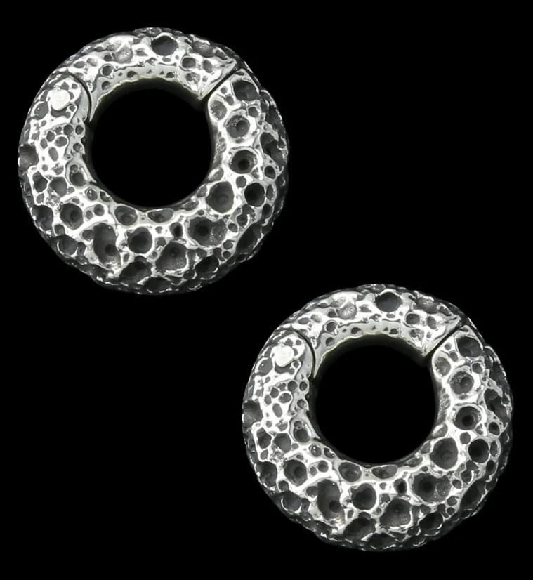 Coral Sponge White Brass Hinged Ear Weights