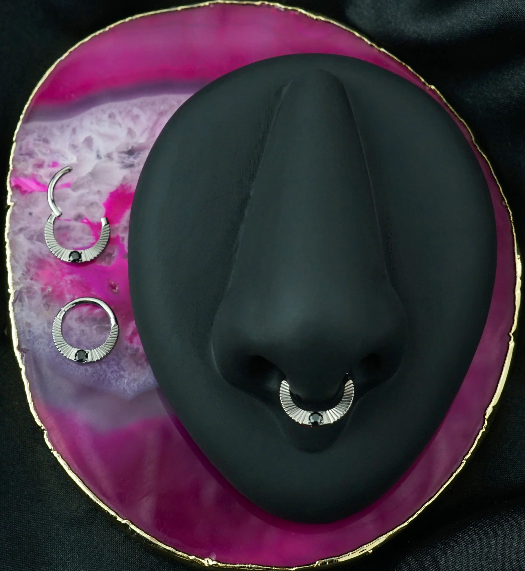 Corrugated Hoop Black CZ Titanium Hinged Segment Ring - Image 2