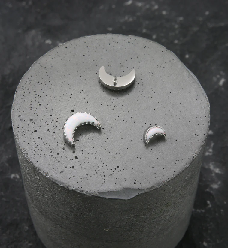Crescent Moon White Opalite Internally Threaded Titanium Top - Image 2