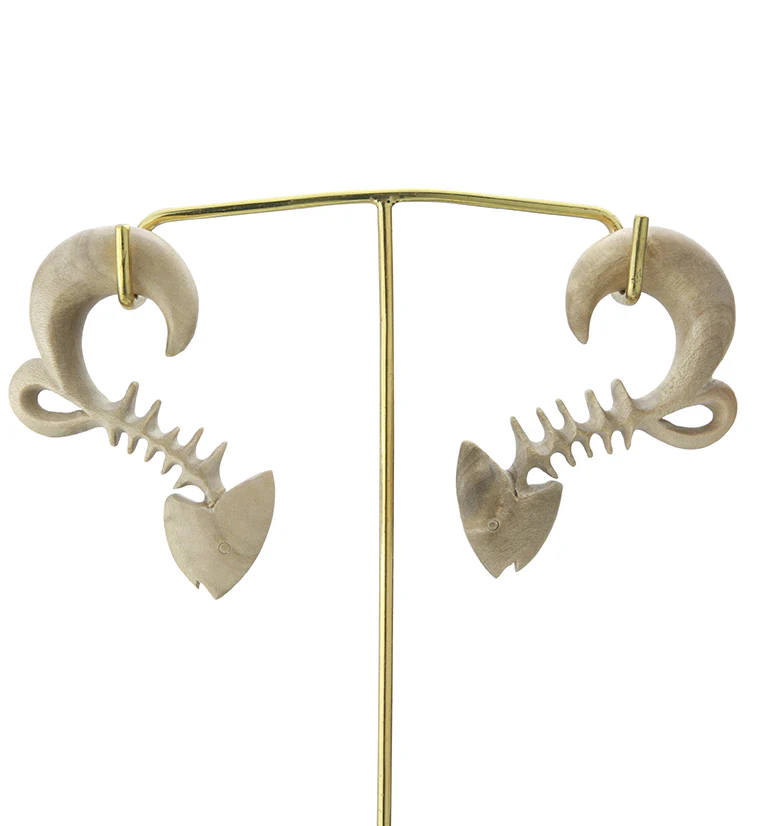 Crocodile Wooden Fish Bone Hangers - Image 5