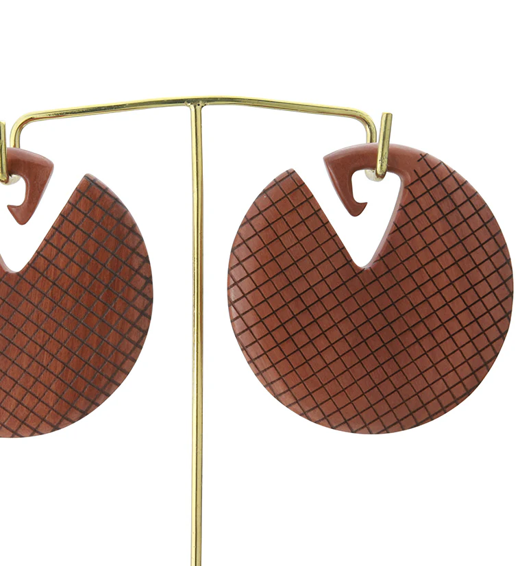 Crosshatch Saba Wooden Ear Weights - Image 6