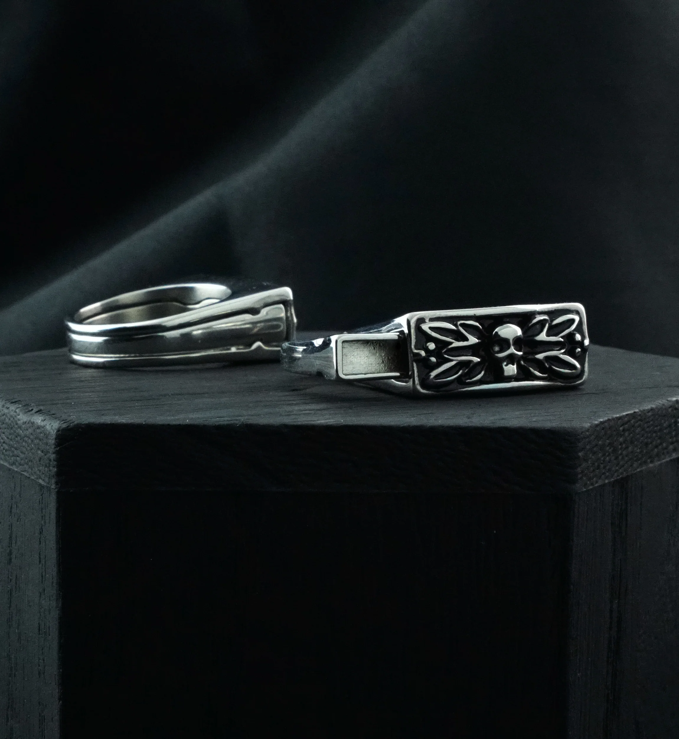 Death Moth Secret Compartment Stainless Steel Ring - Image 2