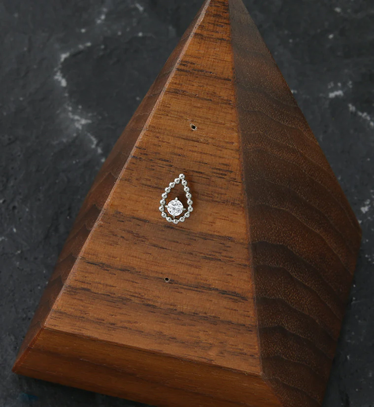 Dewdrop CZ Threadless Titanium Top - Image 2