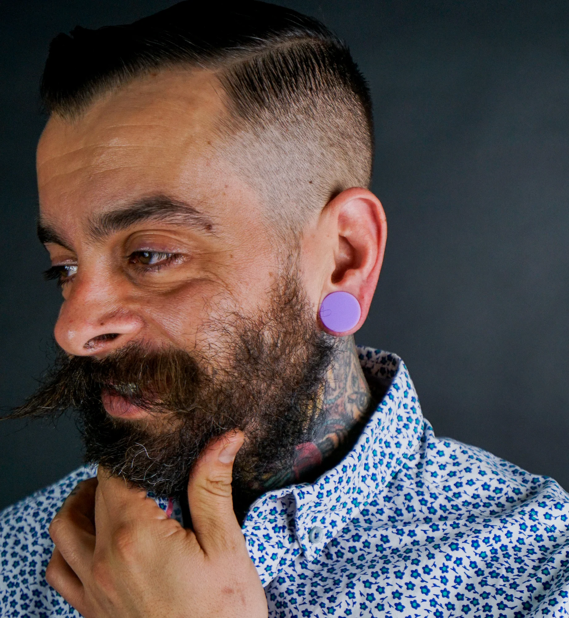 Double Flare Matte Lavender Silicone Plugs - Image 6