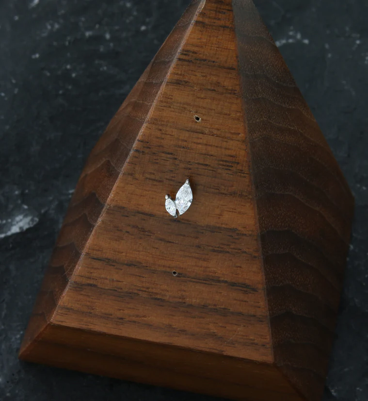 Double Marquise Clear CZ Titanium Threadless Top - Image 2