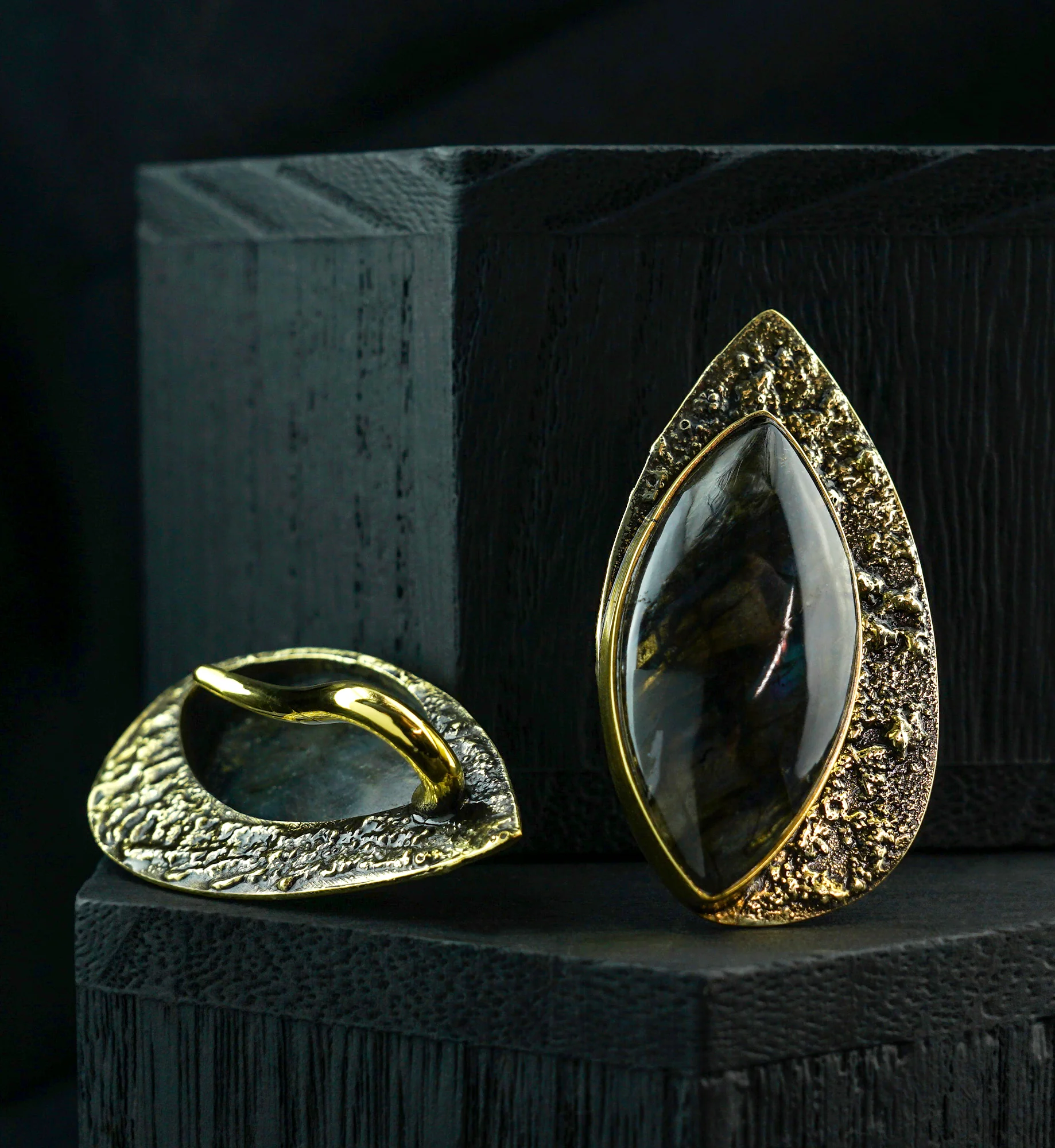 Ellipse Hammered Labradorite Stone Inlay Brass Earrings - Image 2