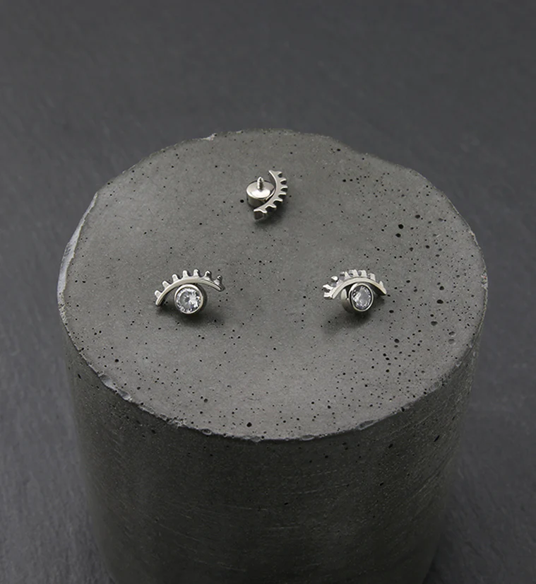 Evil Eye Clear CZ Internally Threaded Titanium Top - Image 3