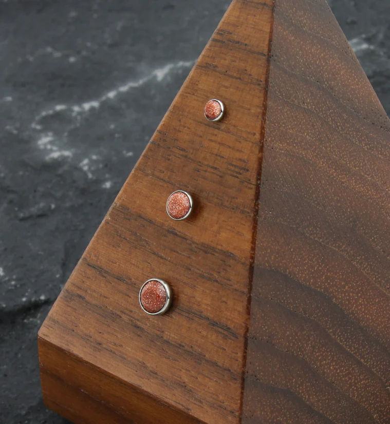 Faceted Gold Sandstone Titanium Threadless Top - Image 2