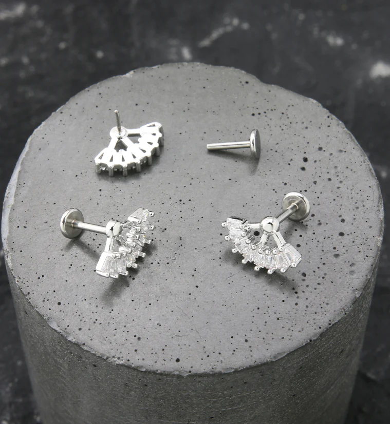Fan Baguette CZ Stainless Steel Threadless Labret - Image 2