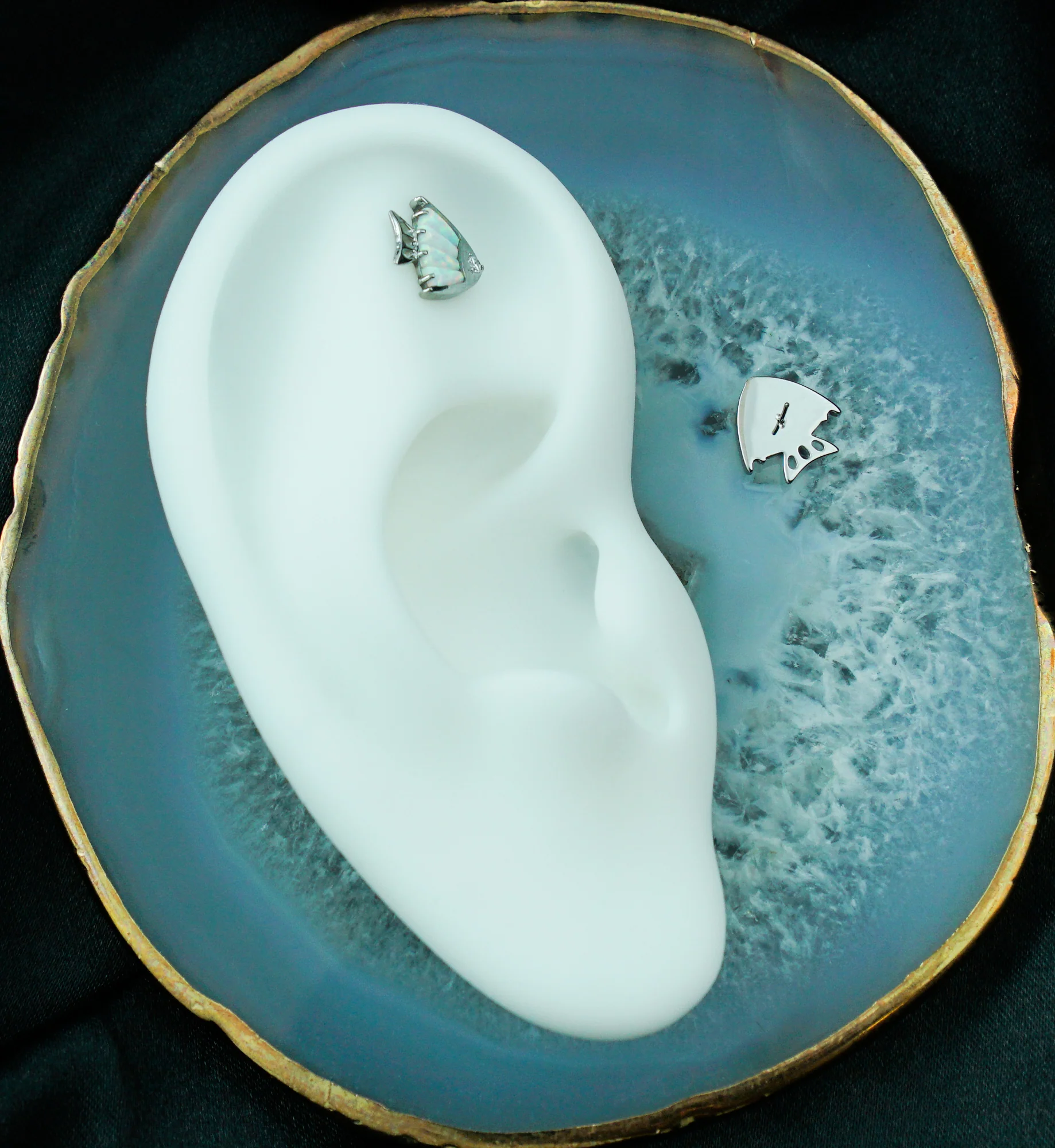 Fish White Opalite Titanium Threadless Top - Image 2