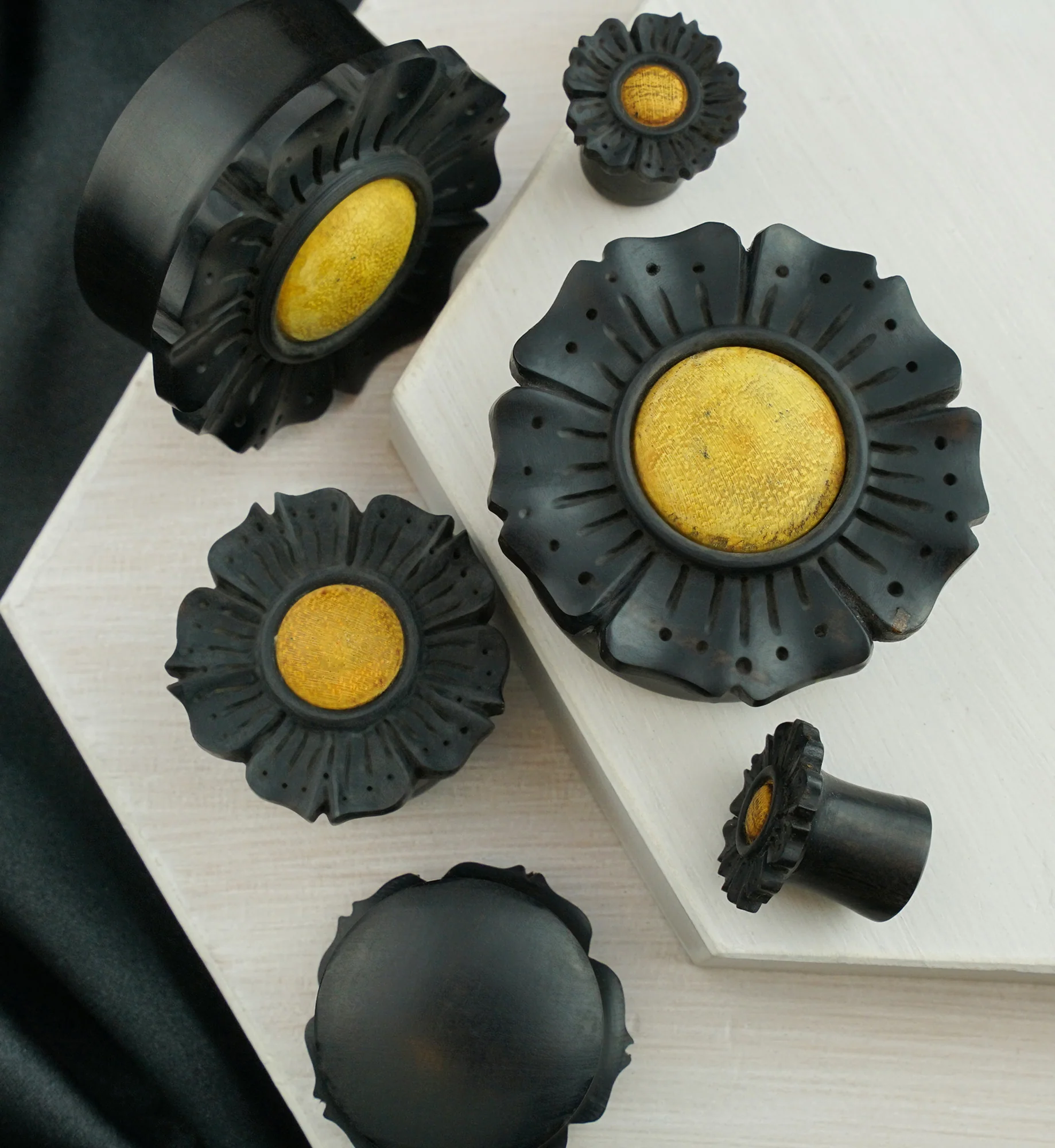 Floral Mayan Flared Wooden Plugs with Jackfruit Wood Inlay - Image 2