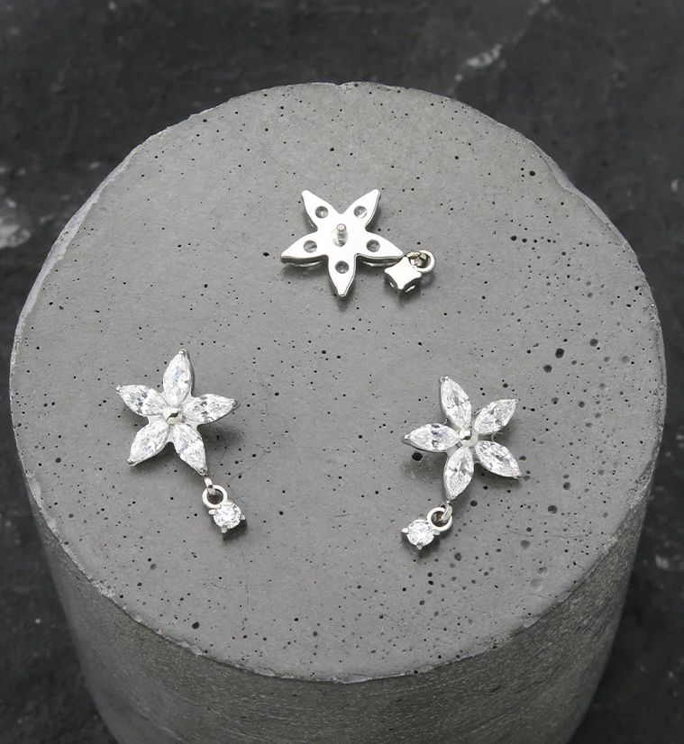 Flower Dangle CZ Internally Threaded Titanium Top - Image 2
