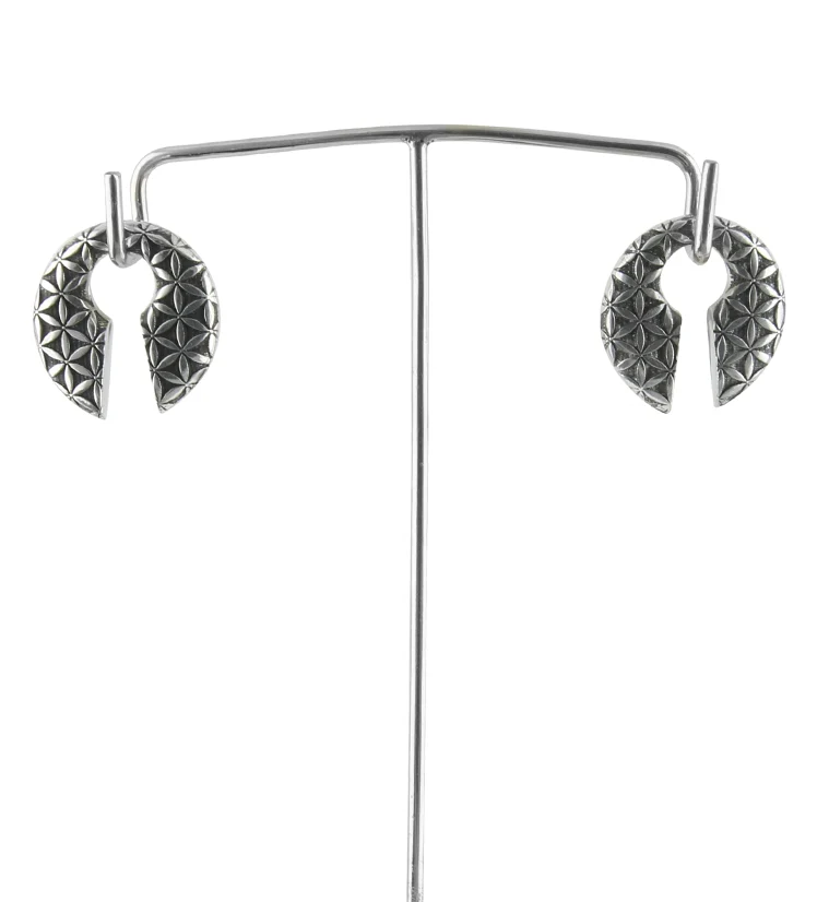 Flower of Life Keyhole White Brass Ear Weights - Image 2