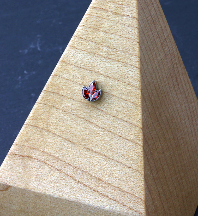 Frond Red CZ Threadless Titanium Top - Image 2
