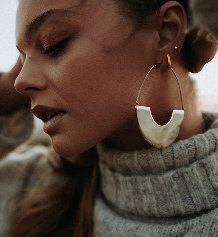 Gold Arc Titanium Hangers - Earrings - Image 6