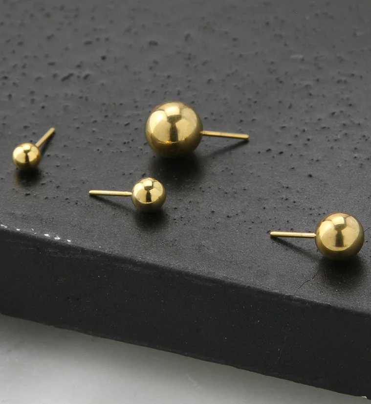 Gold PVD Ball Titanium Threadless Top - Image 2