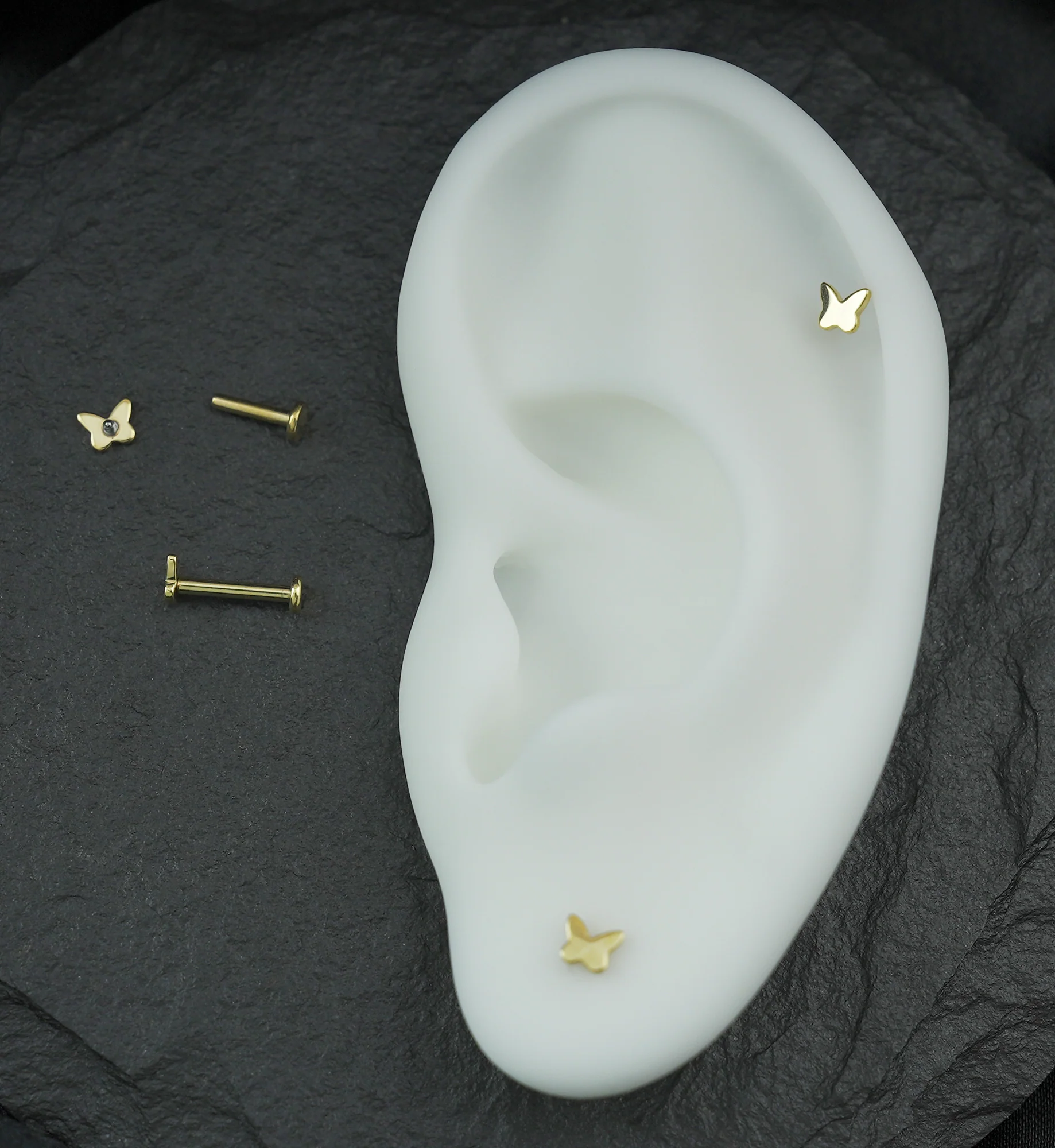 Gold PVD Bubble Butterfly Internally Threaded Titanium Labret - Image 2