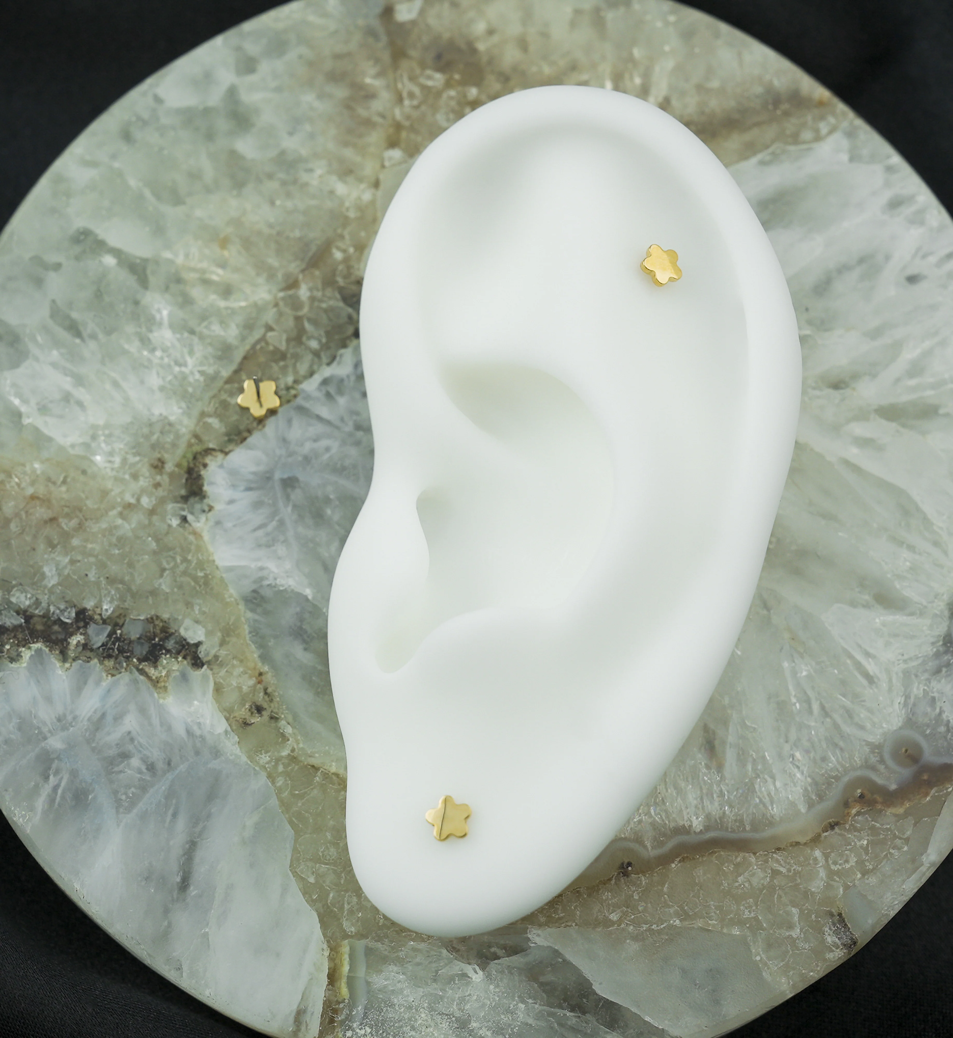 Gold PVD Bubble Flower Titanium Threadless Top - Image 2