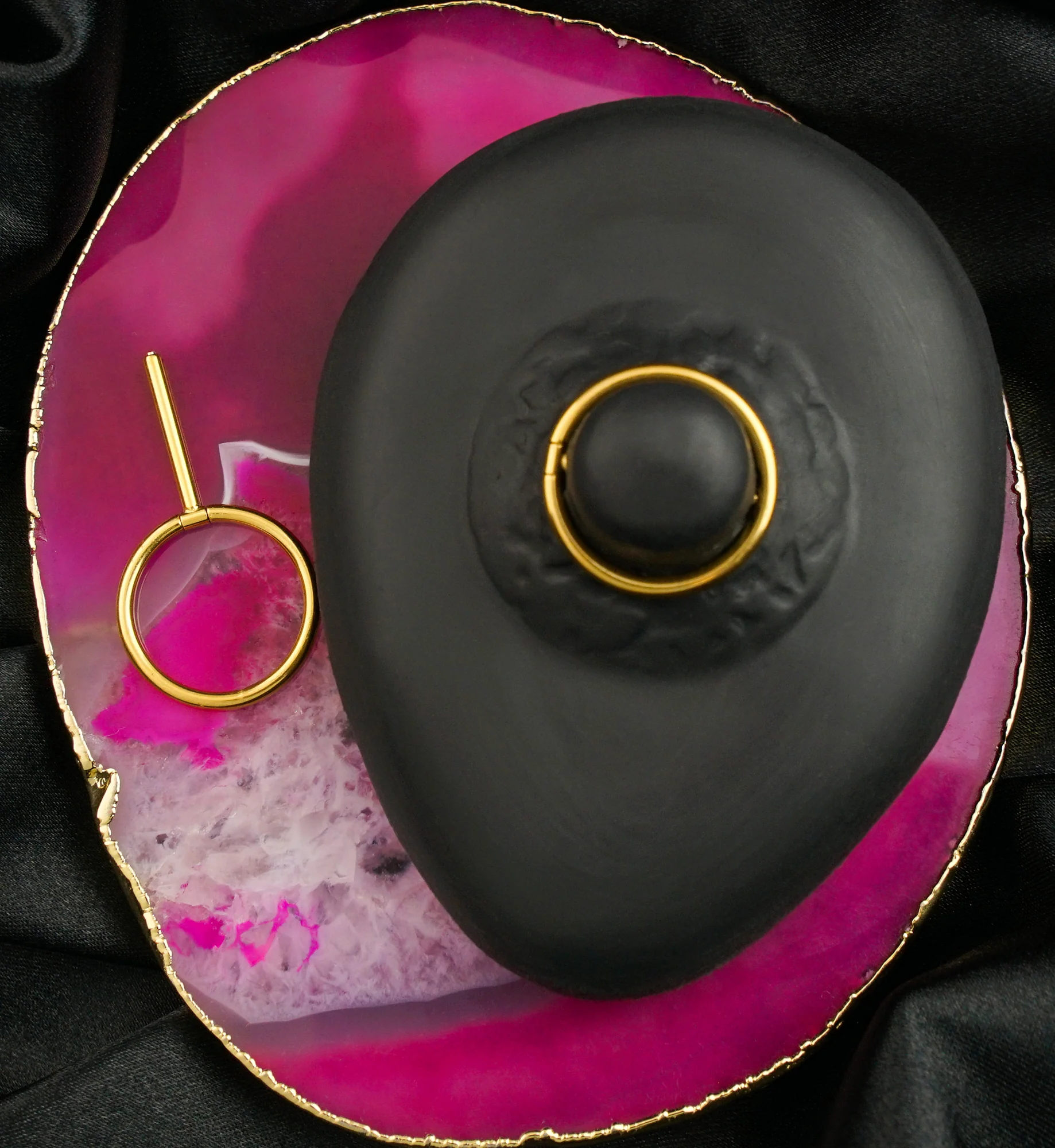 Gold PVD Circlet Titanium Nipple Clicker Ring - Image 2
