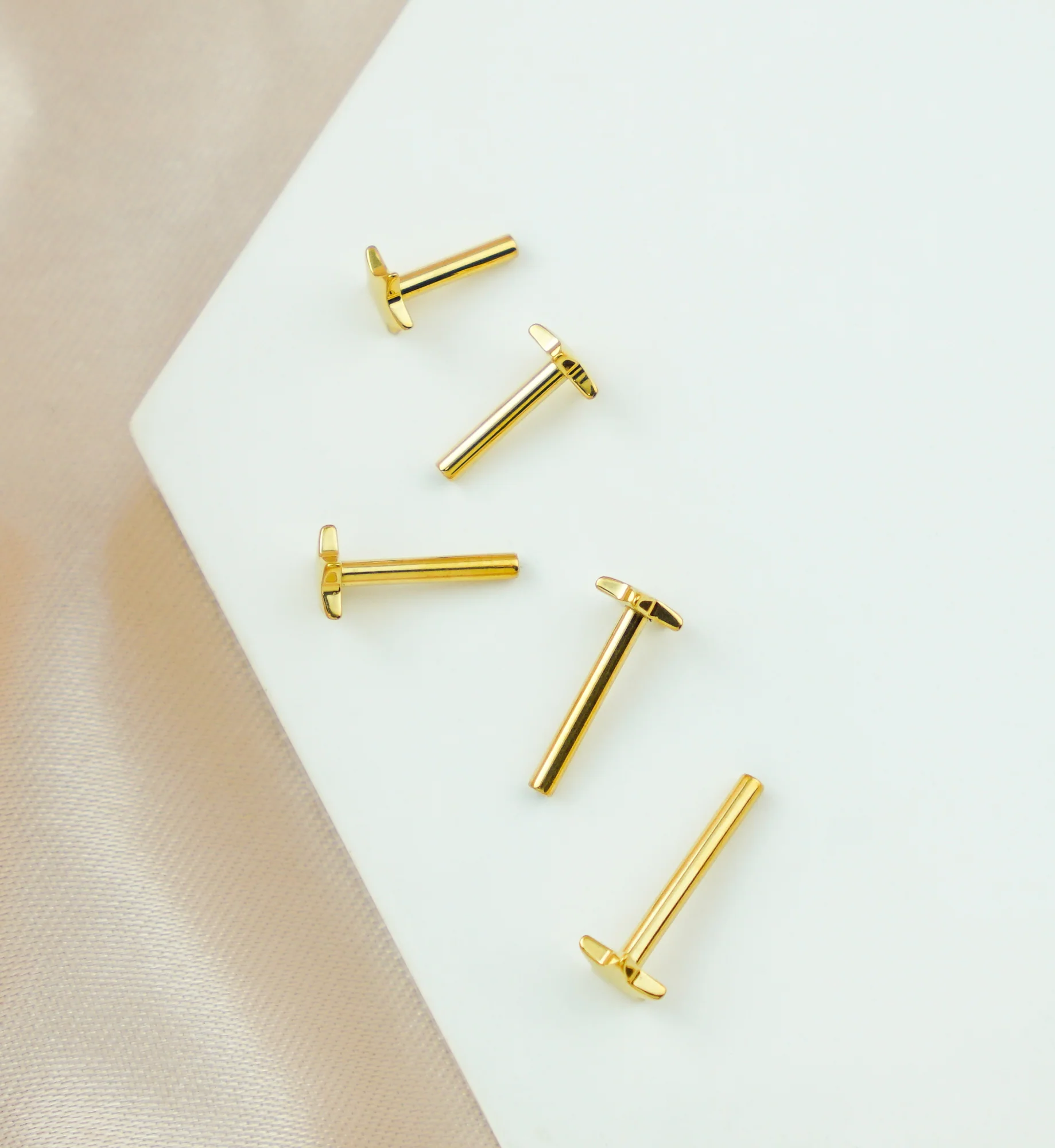Gold PVD Convex Star Titanium Threadless Labret Post - Image 3