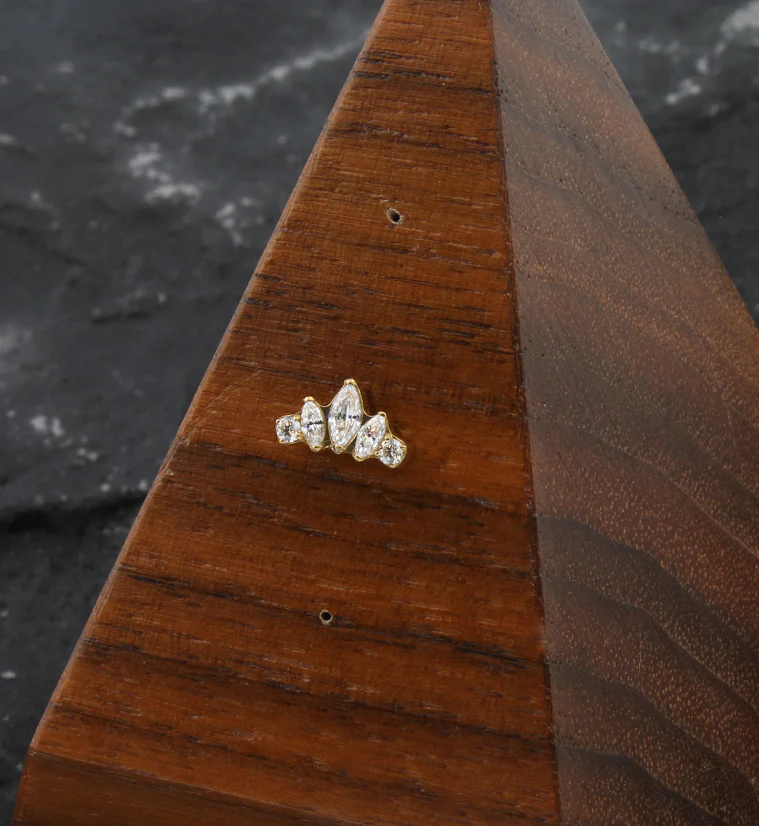 Gold PVD Coronal Clear CZ Threadless Titanium Top - Image 2