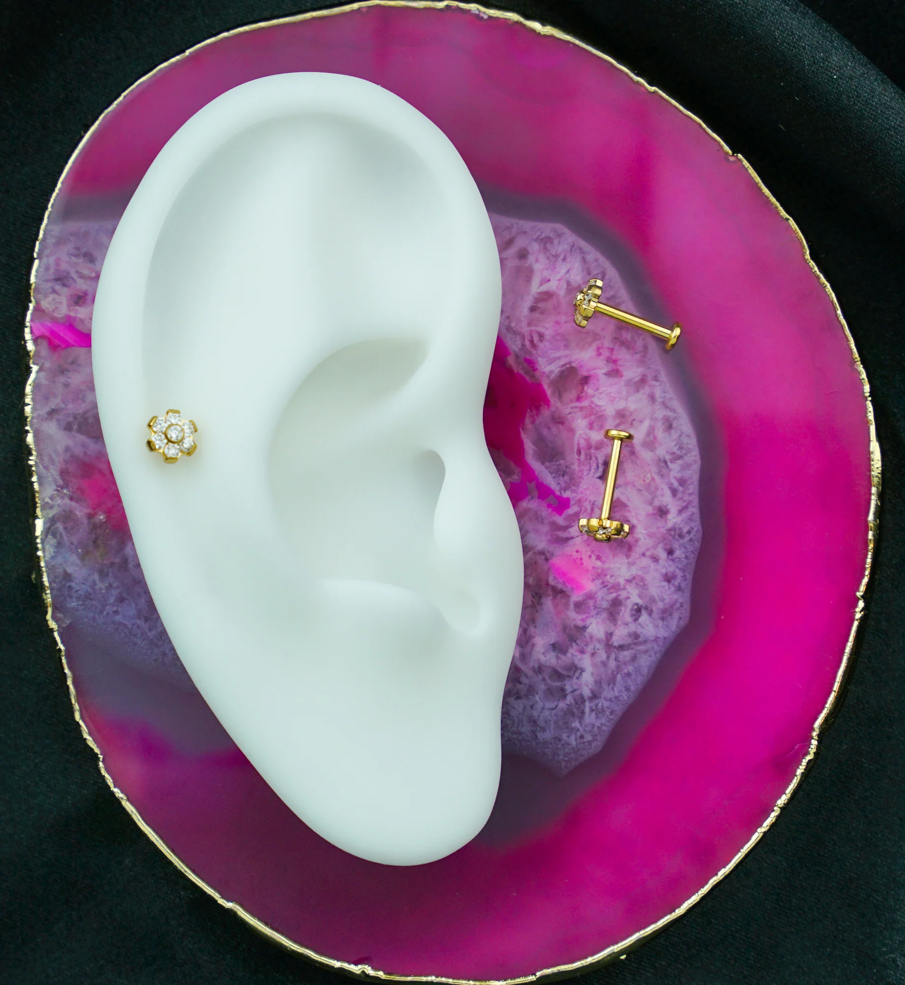 Gold PVD Flower Clear CZ Flat Back Titanium Threadless Labret - Image 2