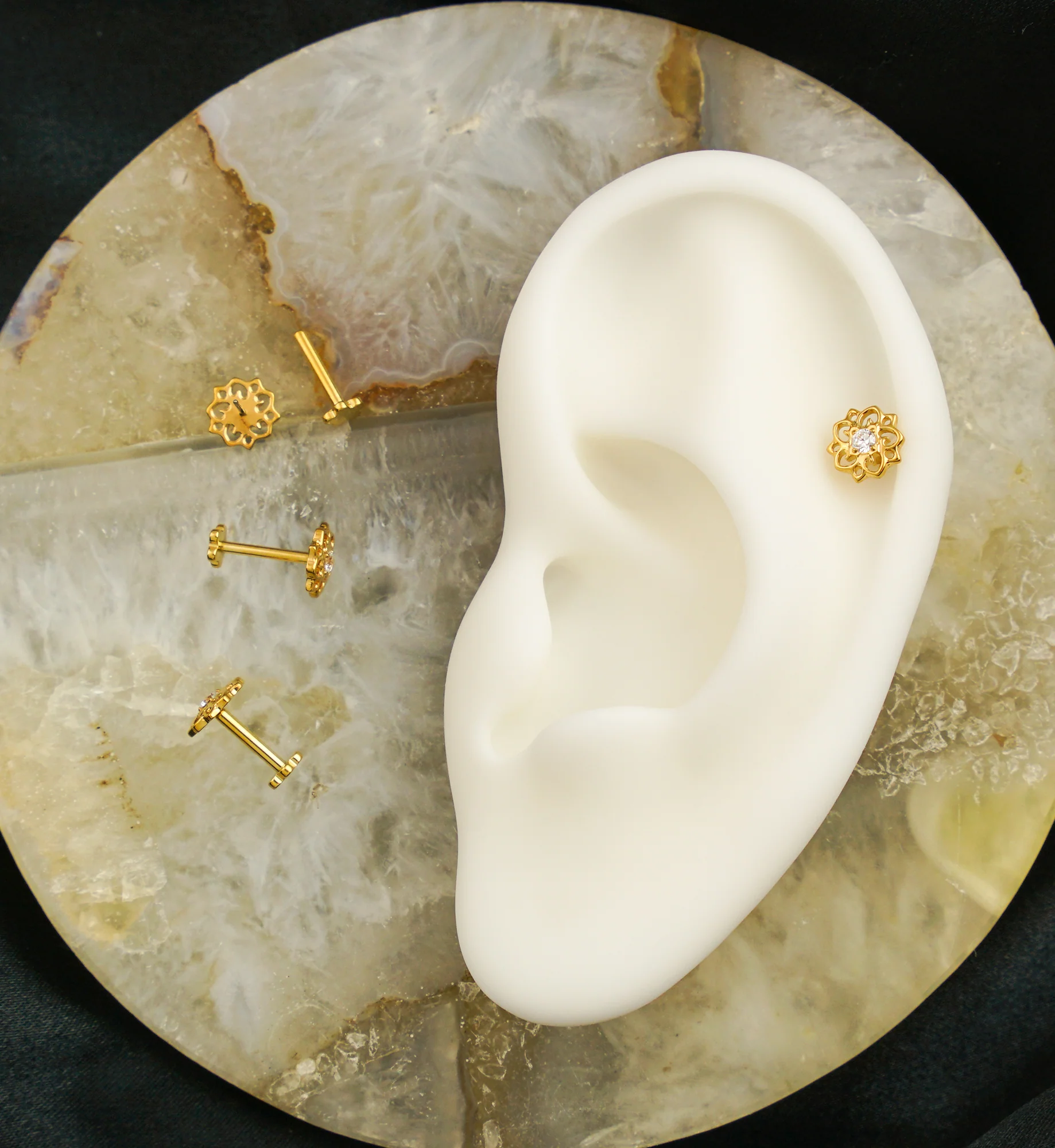 Gold PVD Flower Urge Clear CZ Threadless Titanium Flower Back Labret - Image 2