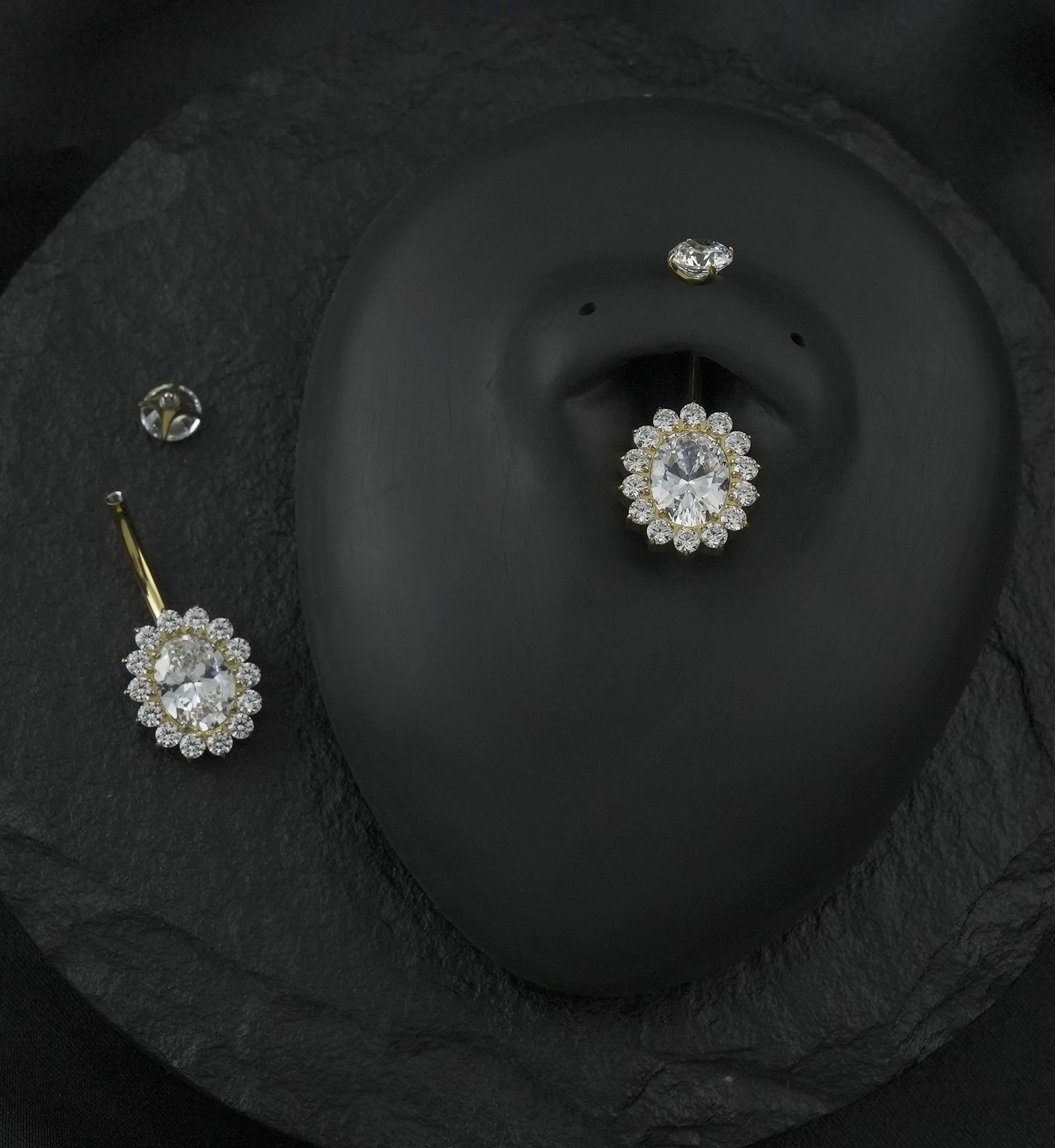 Gold PVD Gild Oval Clear CZ Titanium Internally Threaded Belly Button Ring - Image 2