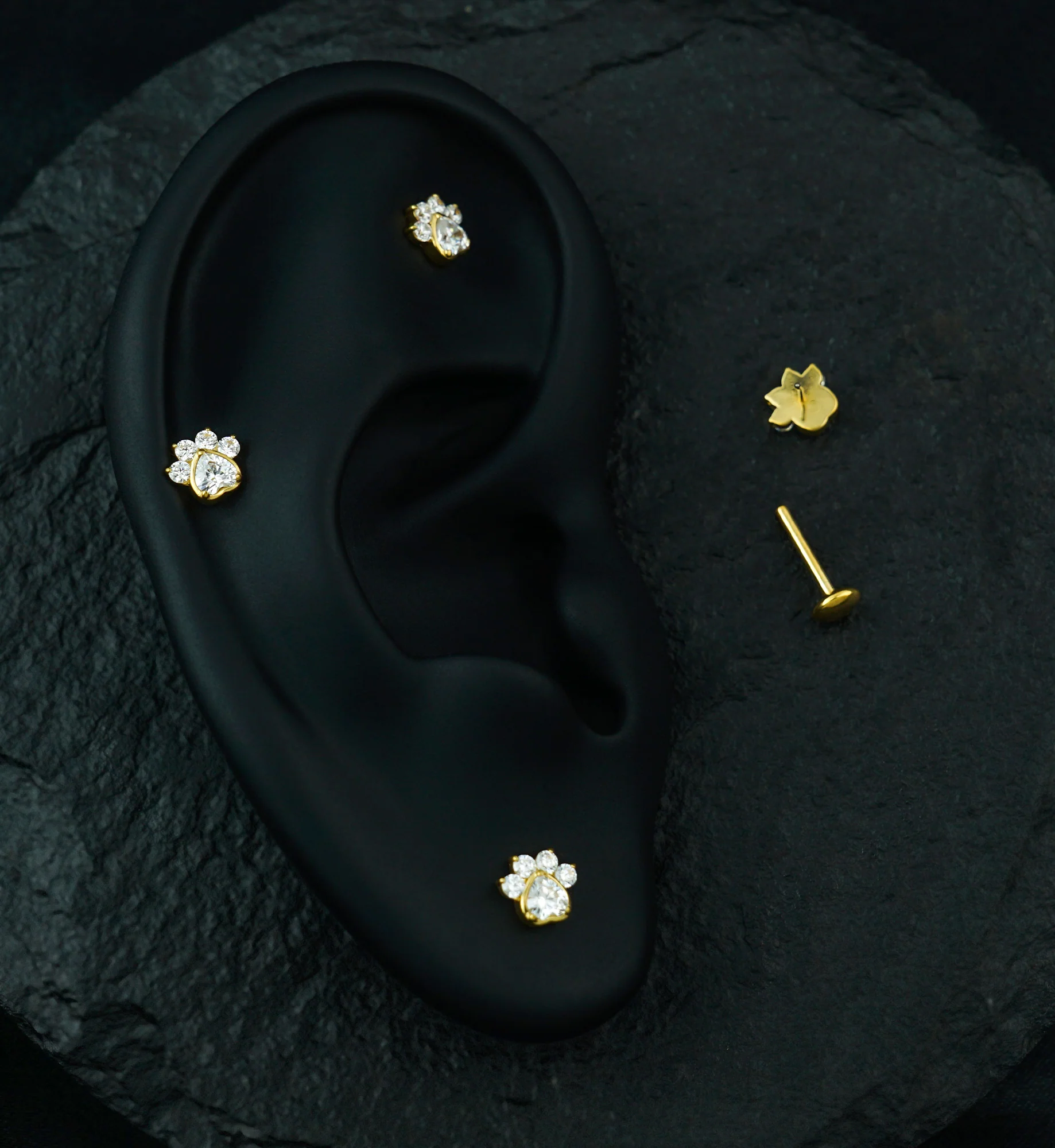 Gold PVD Pet Paw Clear CZ Threadless Titanium Labret - Image 2