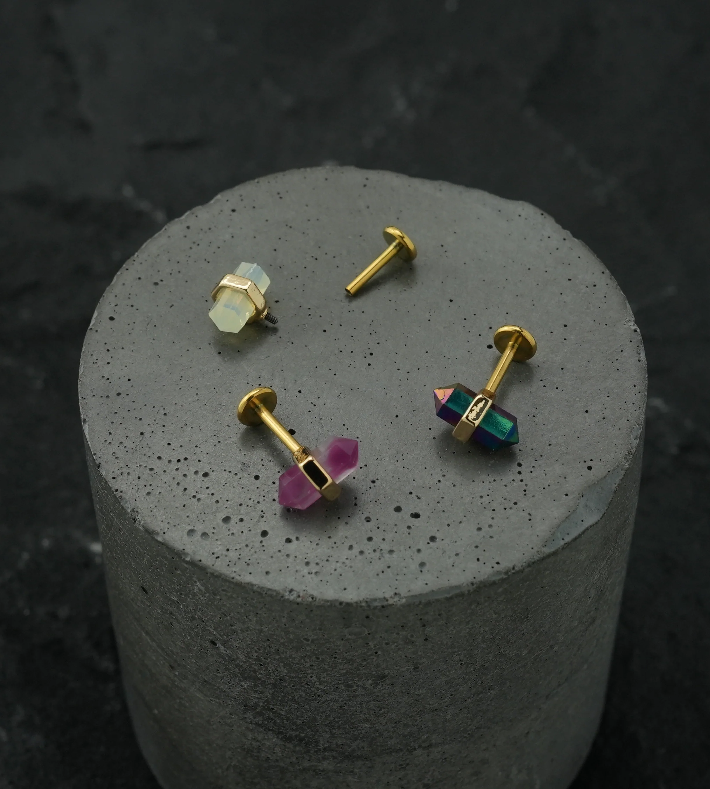 Gold PVD Pink Crystal Stainless Steel Internally Threaded Labret - Image 2