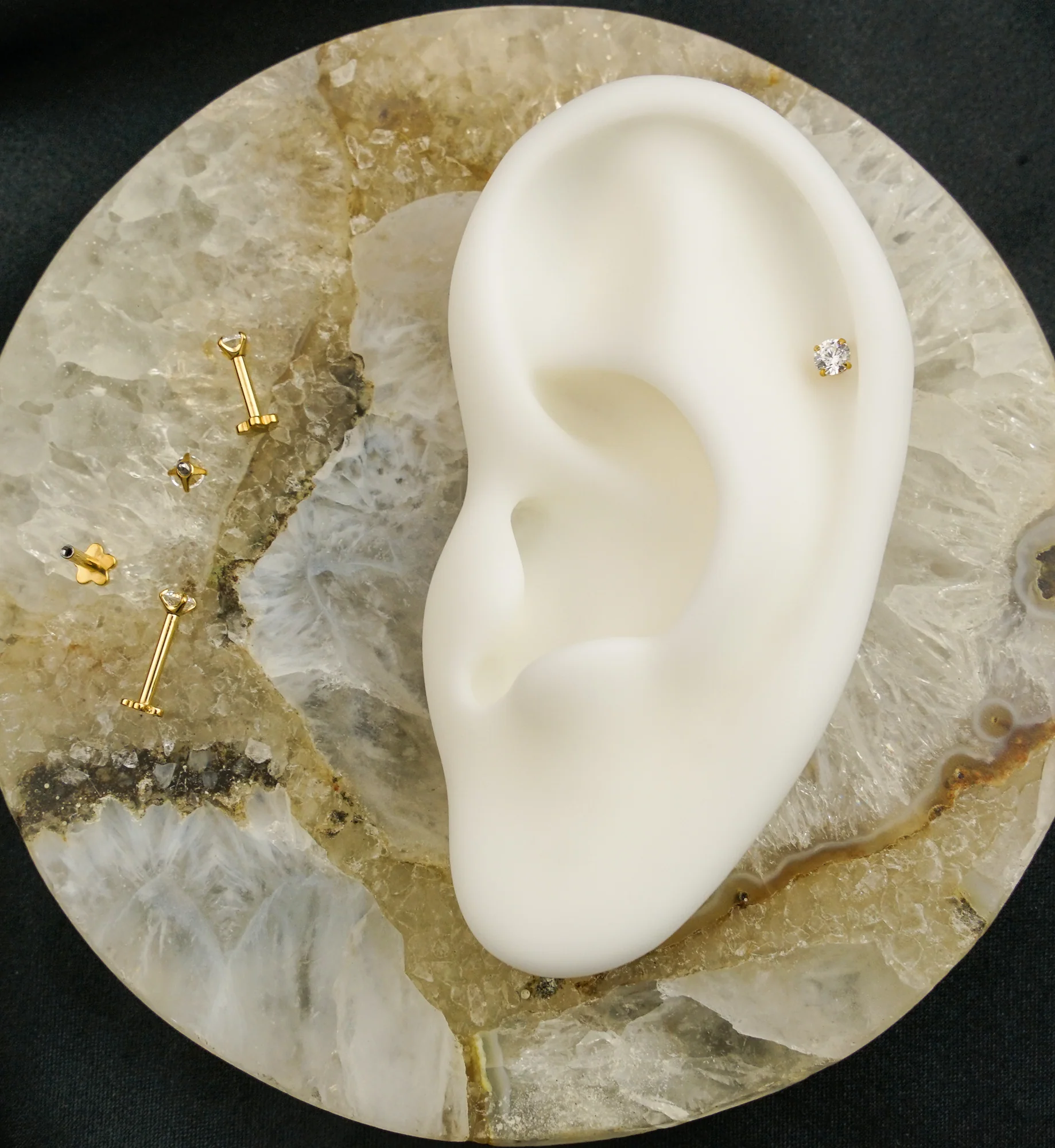 Gold PVD Prong Clear CZ Internally Threaded Titanium Flower Back Labret - Image 2