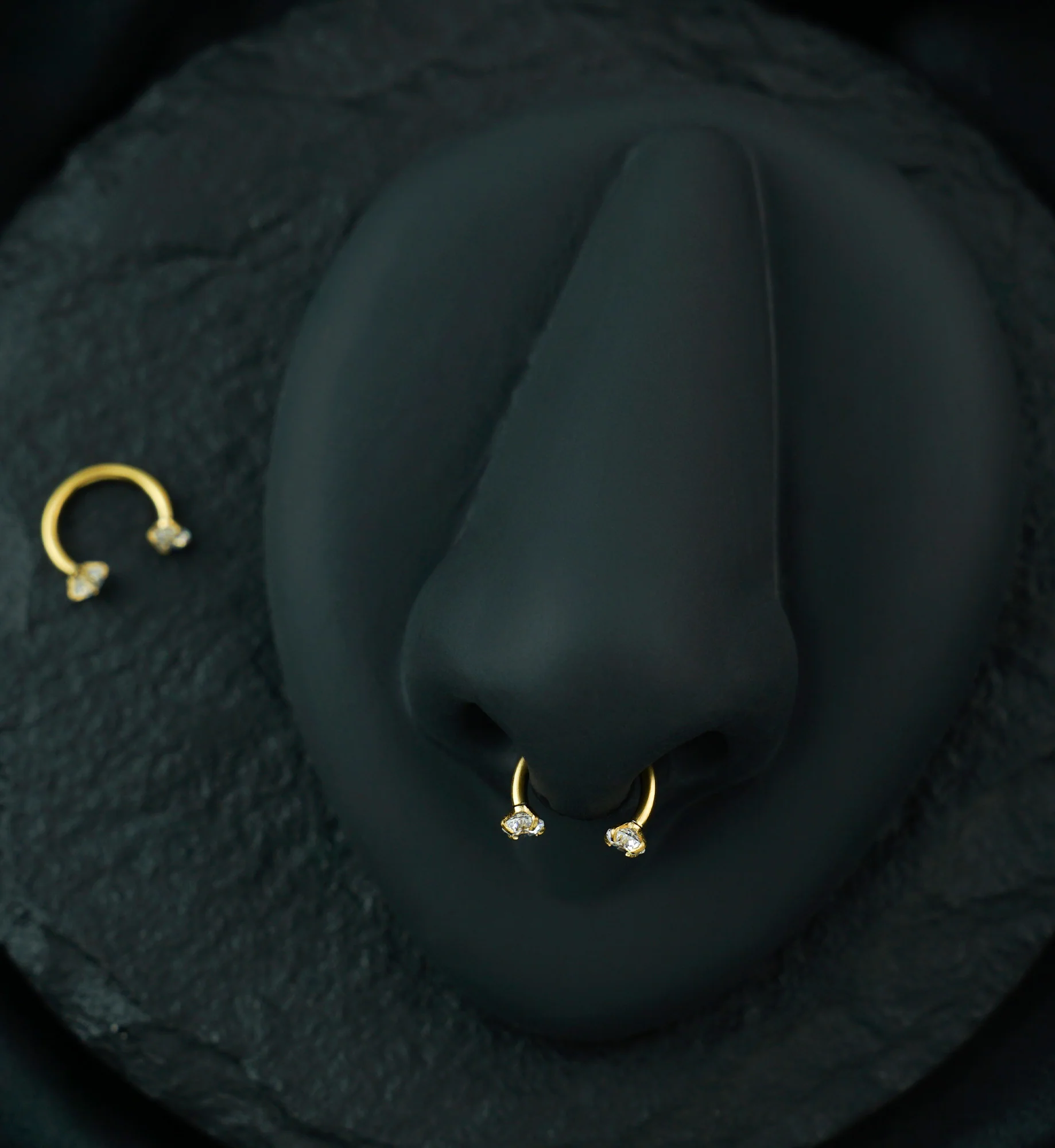 Gold PVD Prong Set CZ Circular Barbell - Image 3