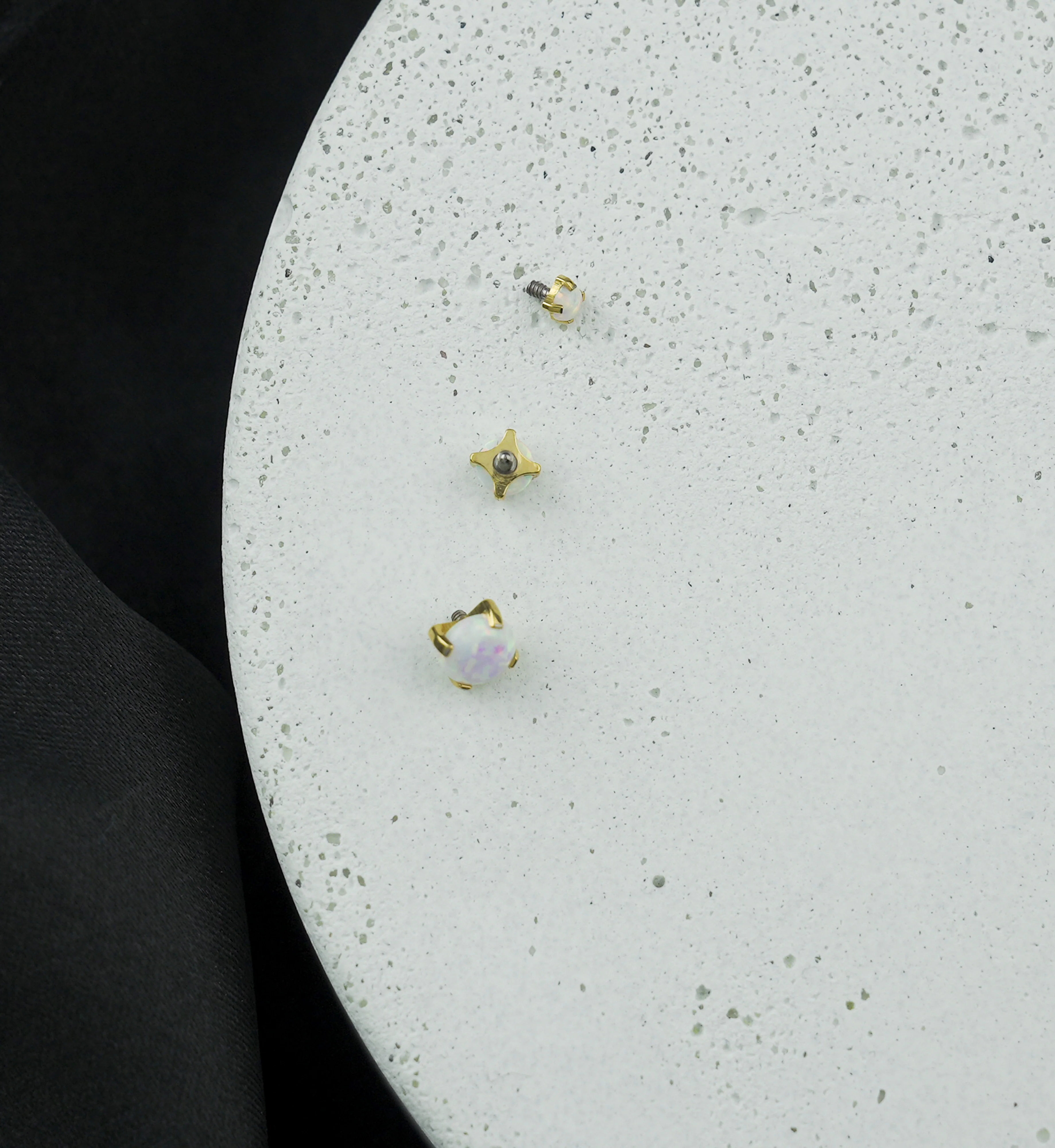 Gold PVD Prong White Opalite Titanium Internally Threaded Top - Image 2