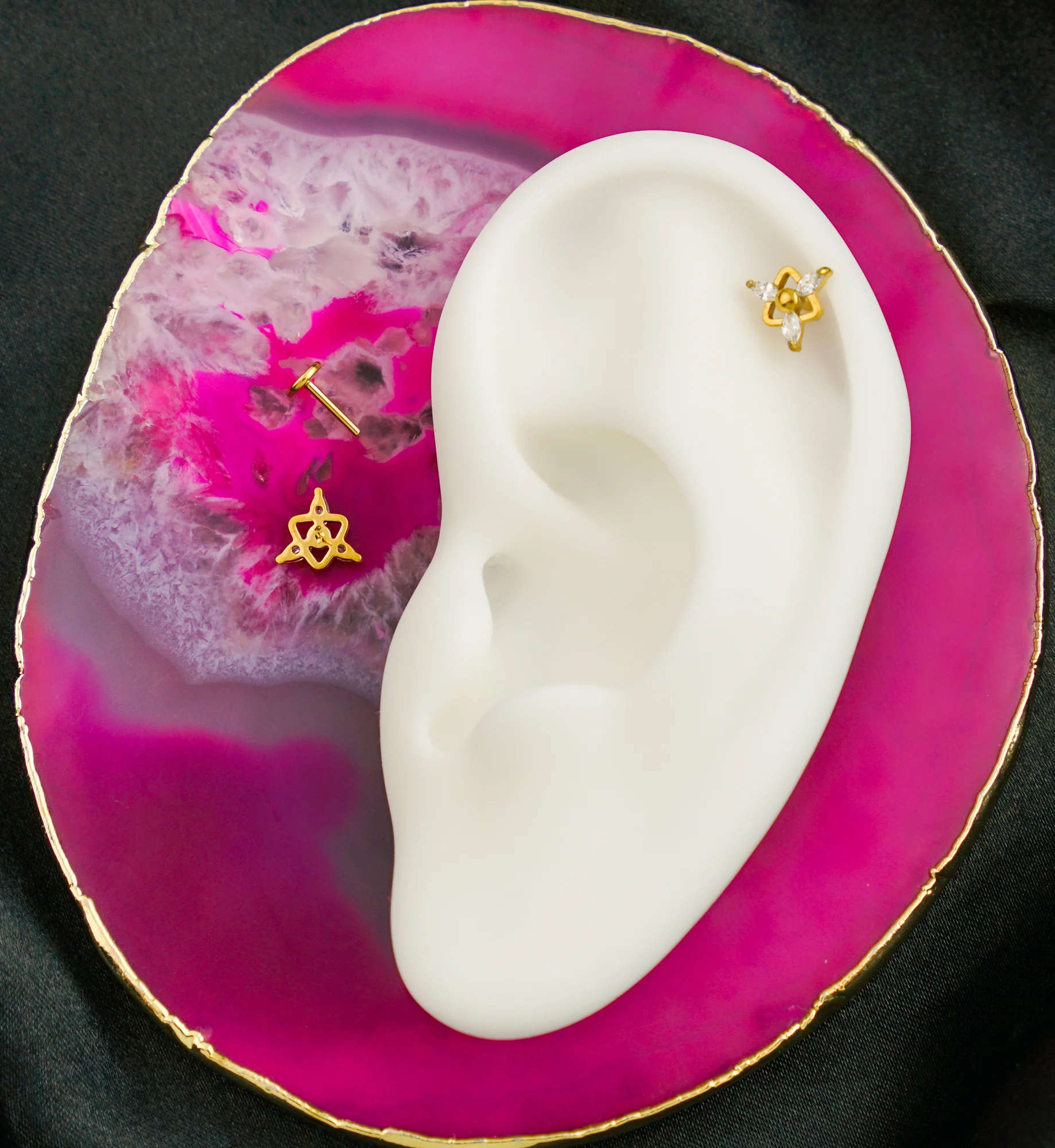 Gold PVD Propeller Clear CZ Titanium Threadless Labret - Image 2