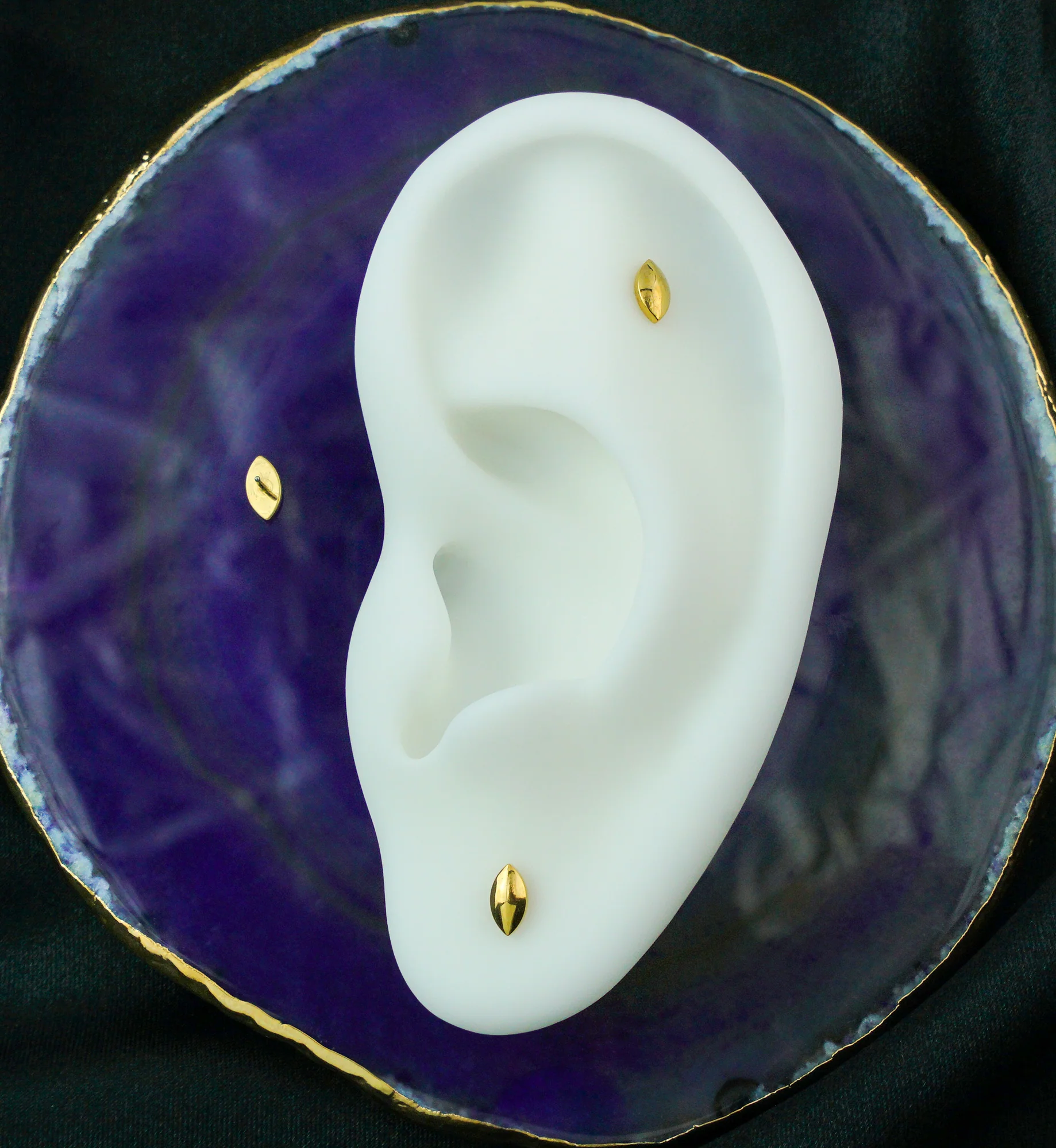 Gold PVD Marquise Titanium Threadless Top - Image 2