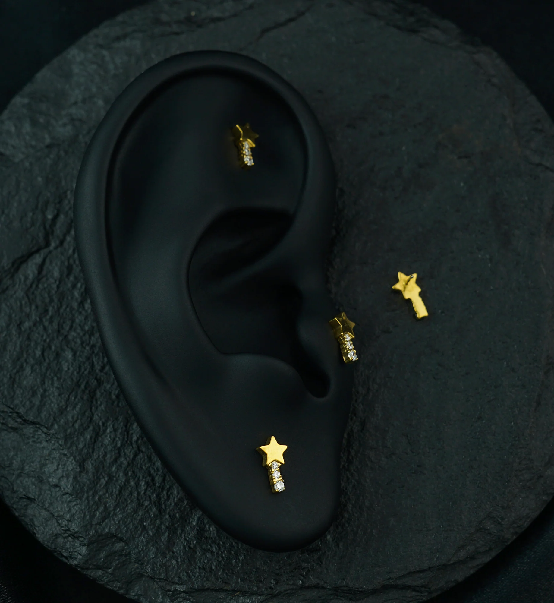Gold PVD Shooting Star Clear CZ Threadless Titanium Top - Image 2