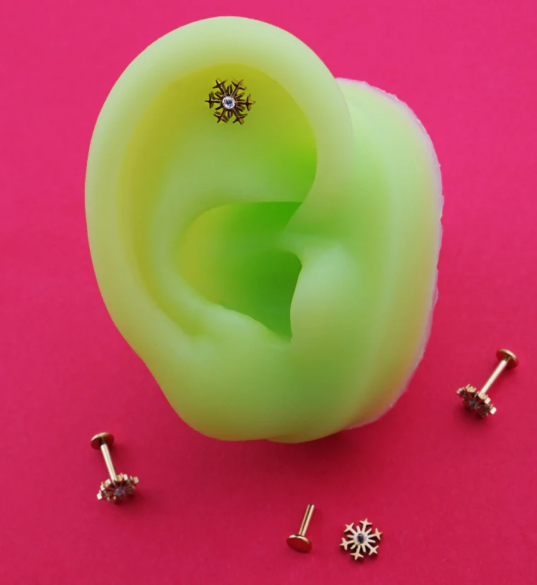 Gold PVD Snowflake Centered CZ Titanium Internally Threaded Labret - Image 2