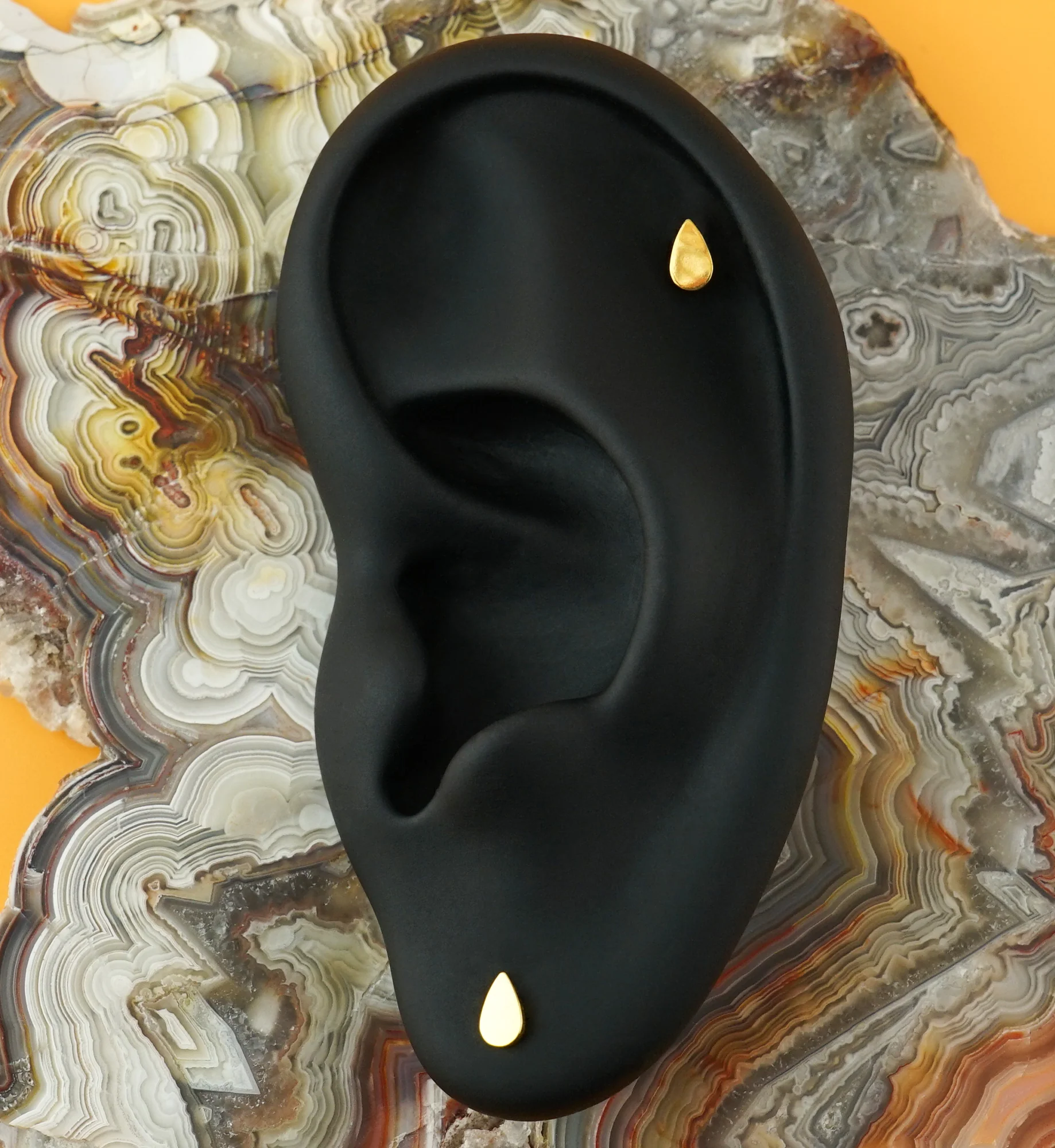 Gold PVD Teardrop Labret Post - Image 2