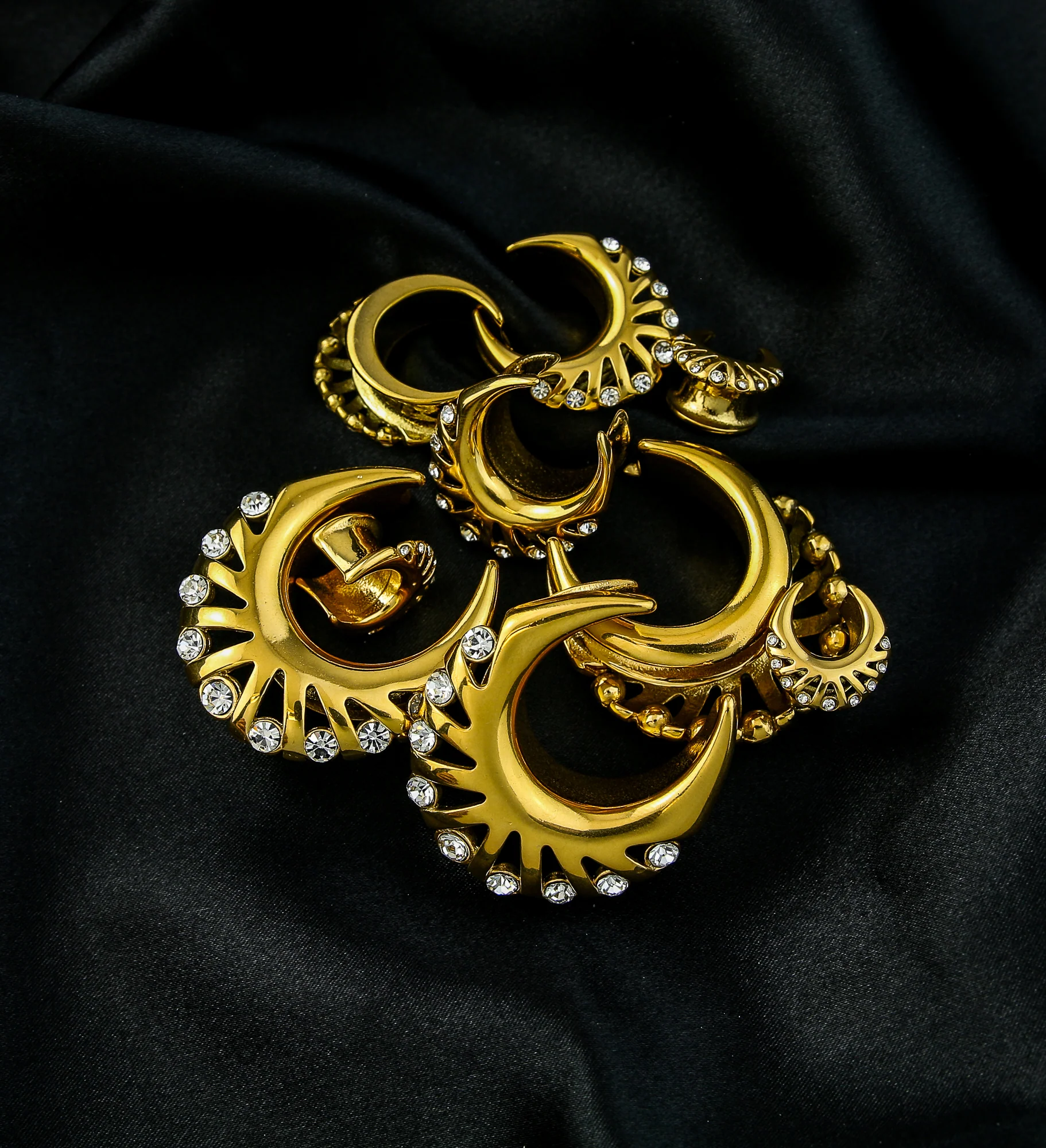 Gold PVD Vane Clear CZ Stainless Steel Saddles - Image 2