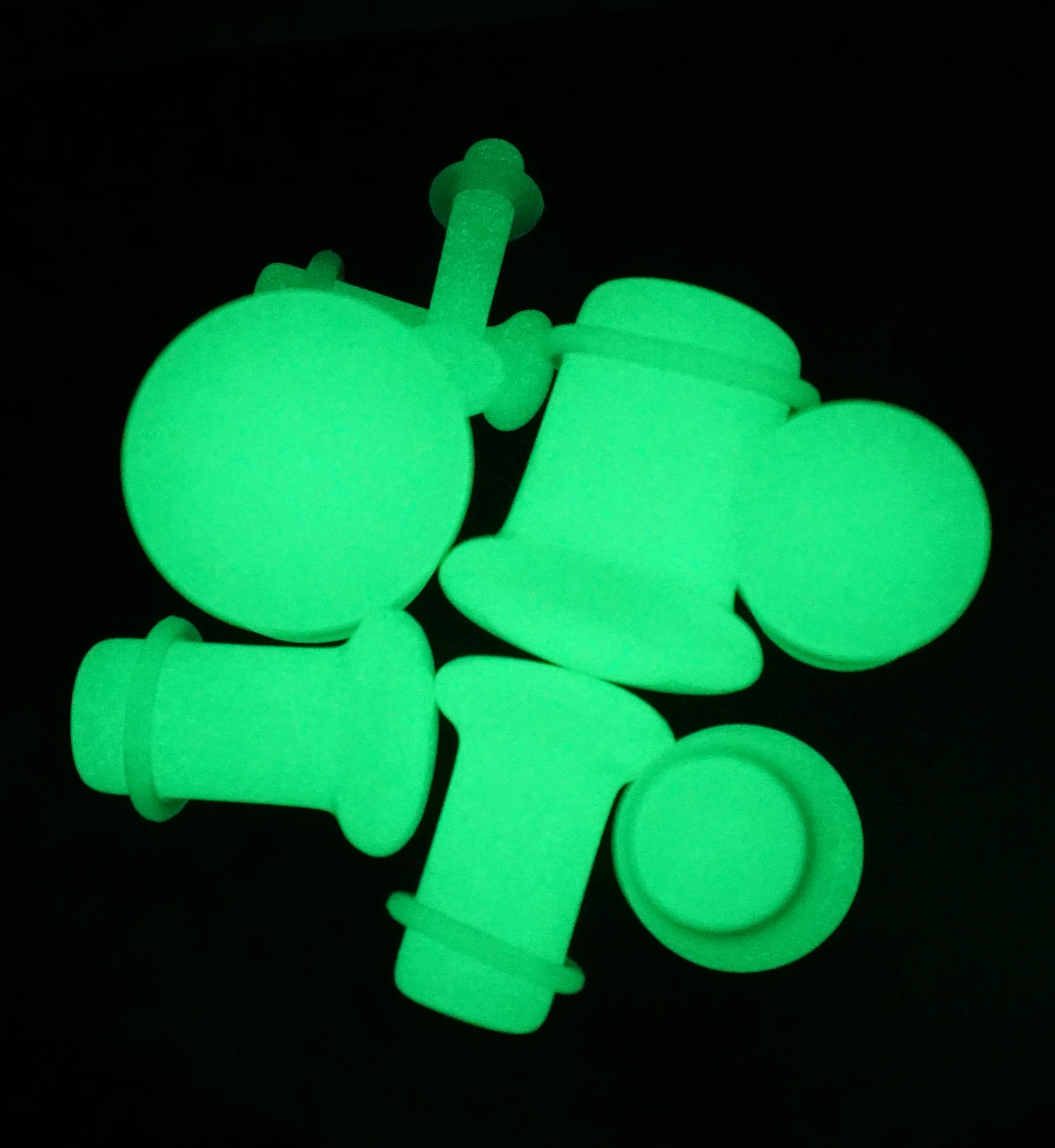Green Glow in the Dark Glass Plugs - Single Flare - Image 2